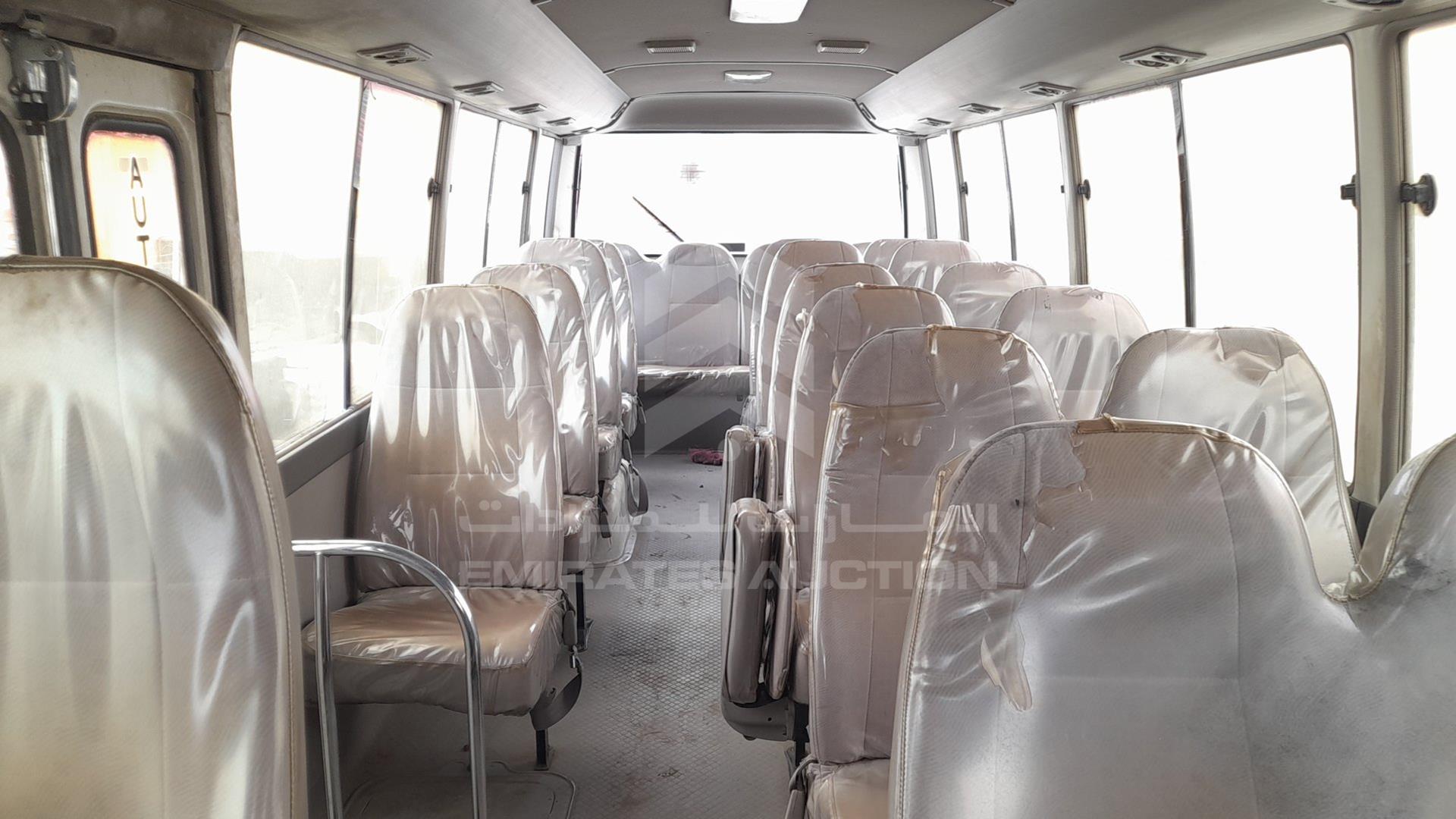 2008 TOYOTA COASTER VIN: JTGFK518284000546