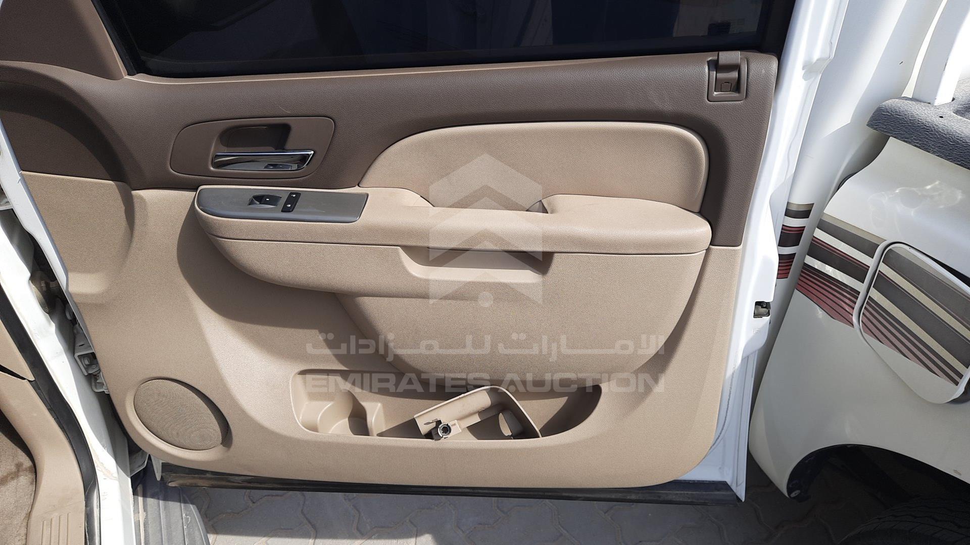 2014 CHEVROLET TAHOE VIN: 1GNSK6E01ER162812