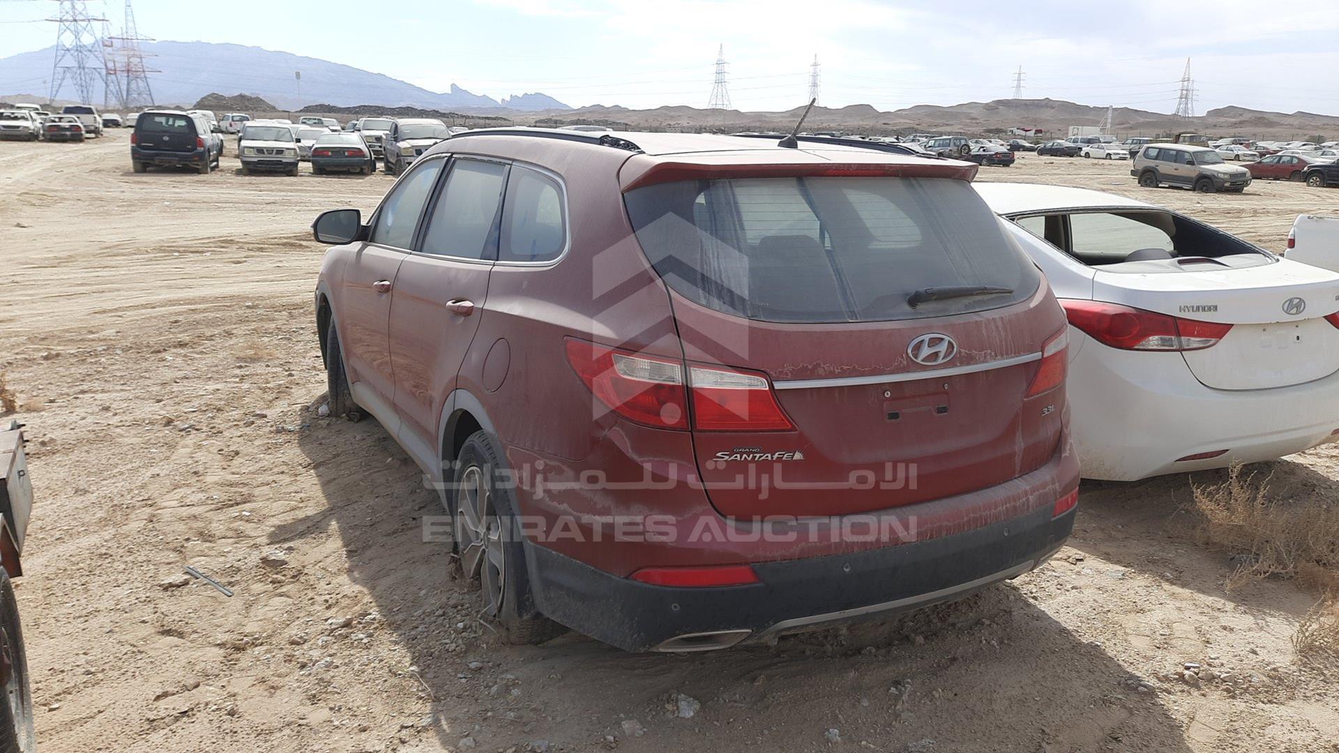 2015 HYUNDAI SANTA FE VIN: KMHSM81EXFU079194