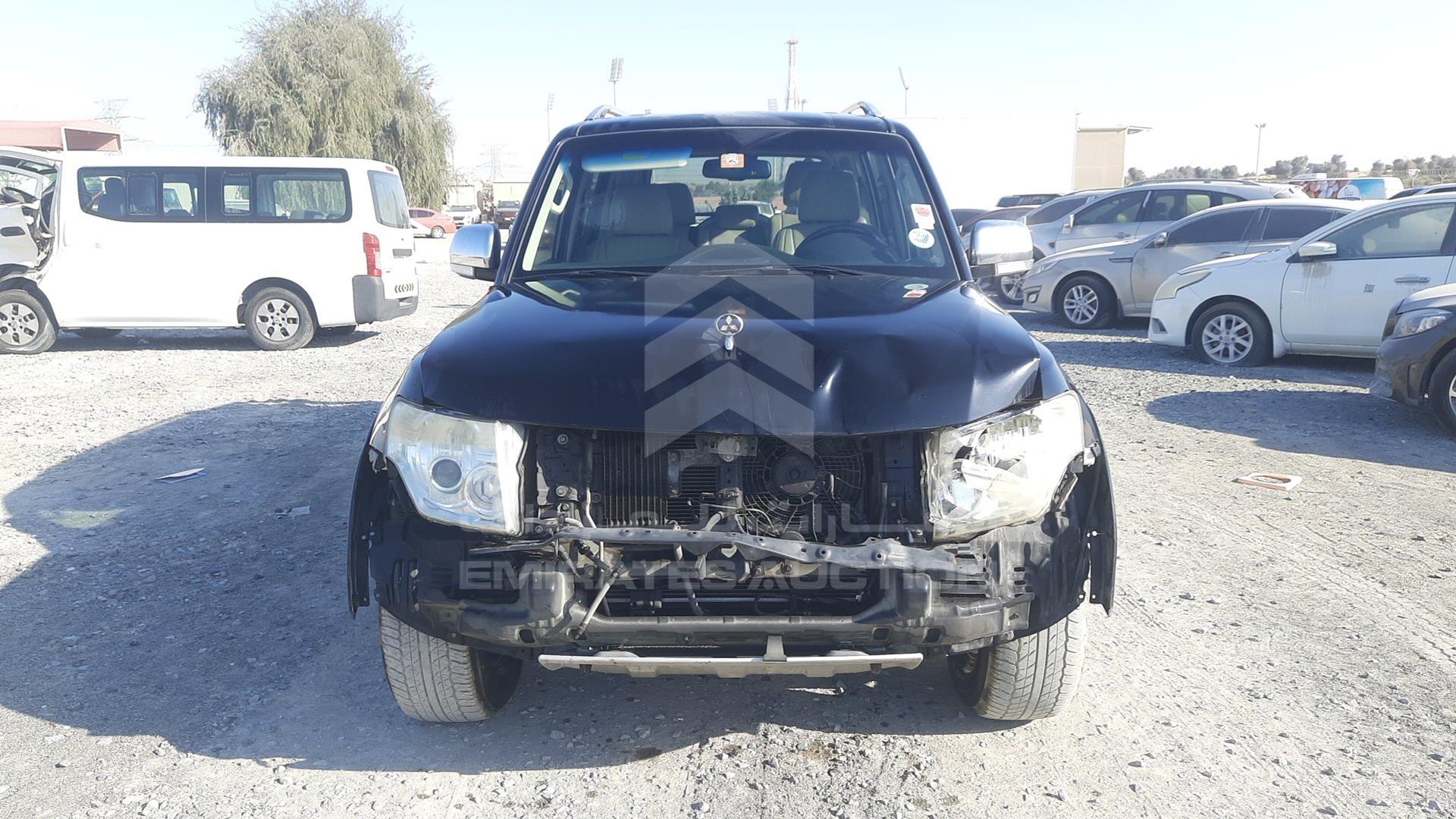 2011 MITSUBISHI PAJERO VIN: JMYLRV95WBJ707286