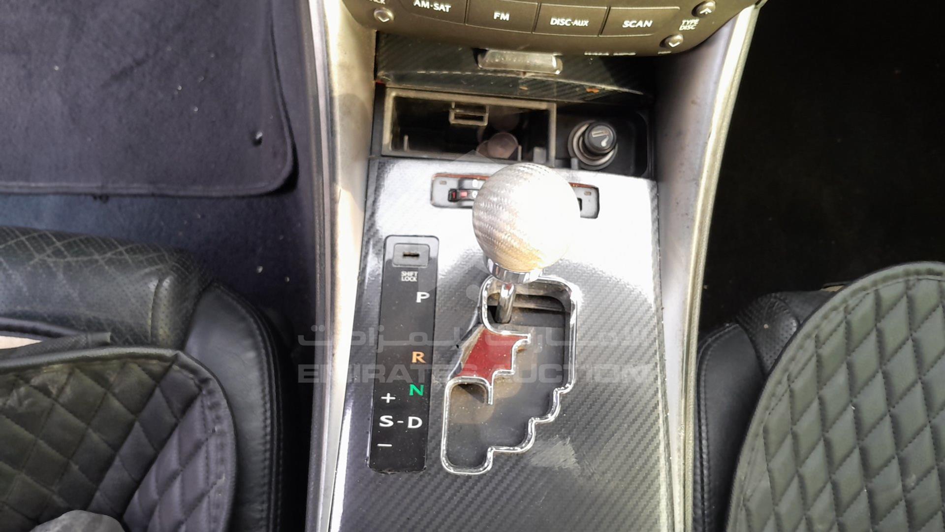 2006 LEXUS IS 350 VIN: JTHBE262462001310