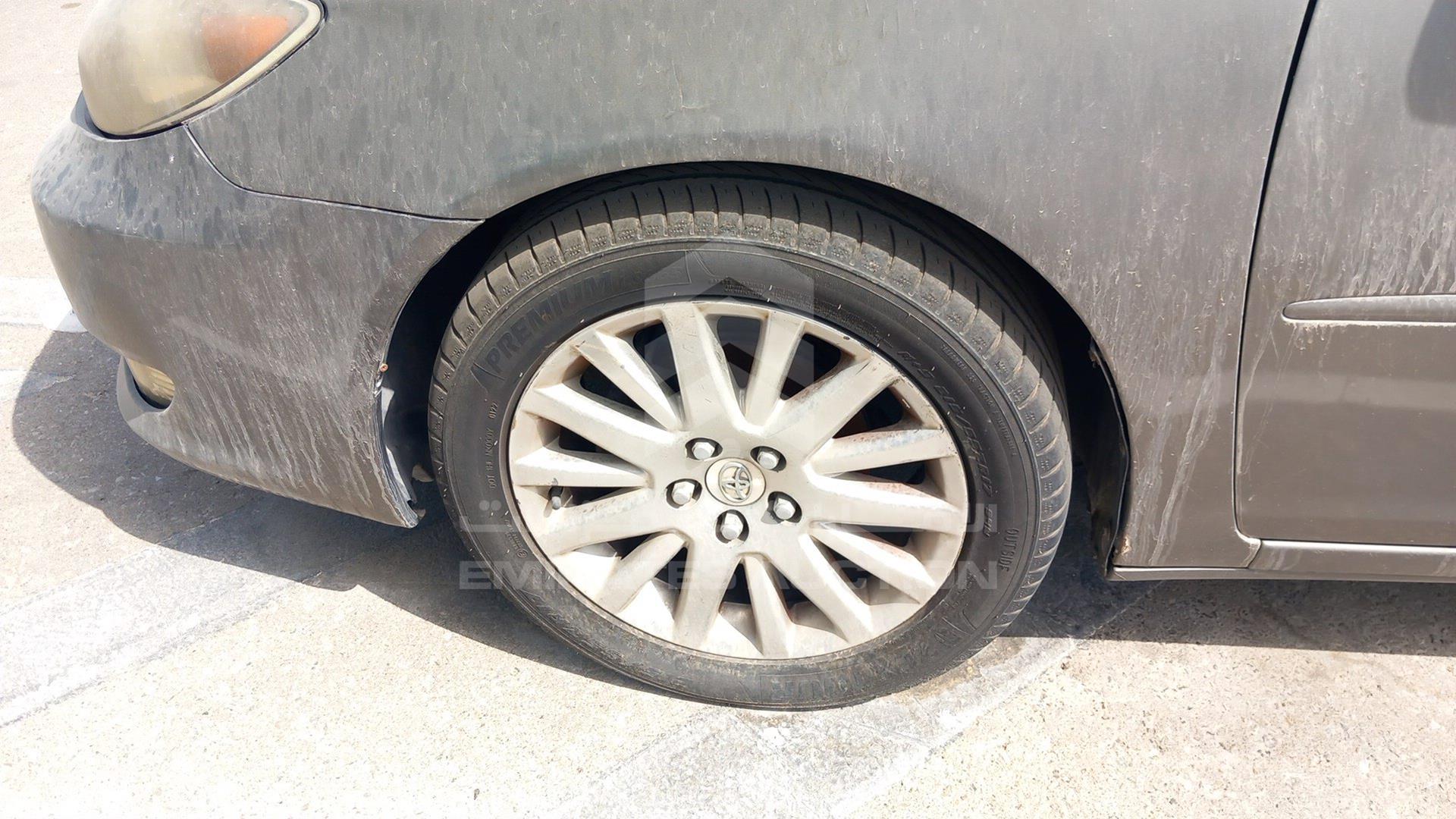2005 TOYOTA CAMRY VIN: 4T1BE32K95U963968