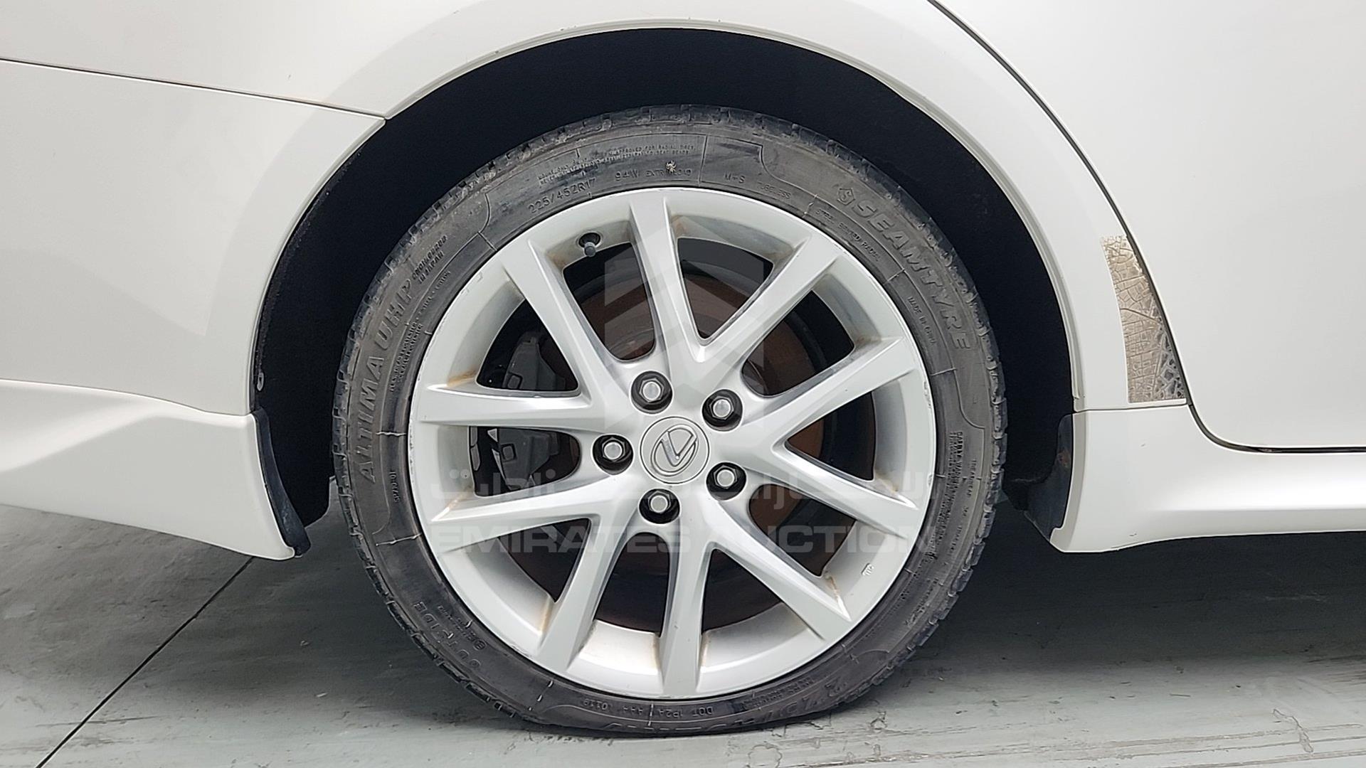 2013 LEXUS IS300 VIN: JTHBG2629D5003494