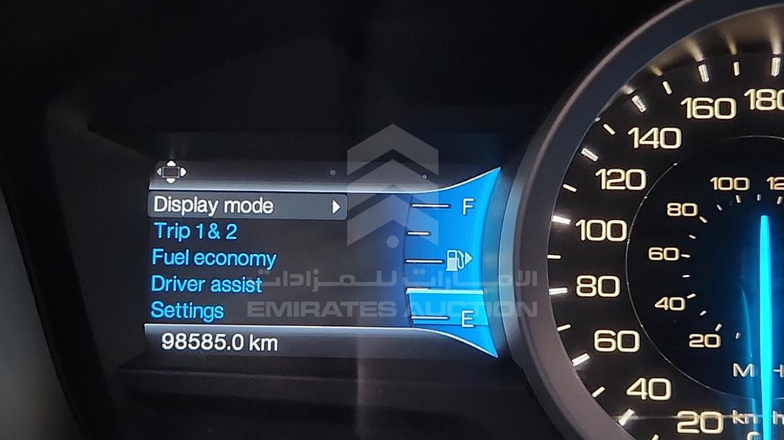 فورد اكسبلورر 2015 — قراءة العداد — صورة 2