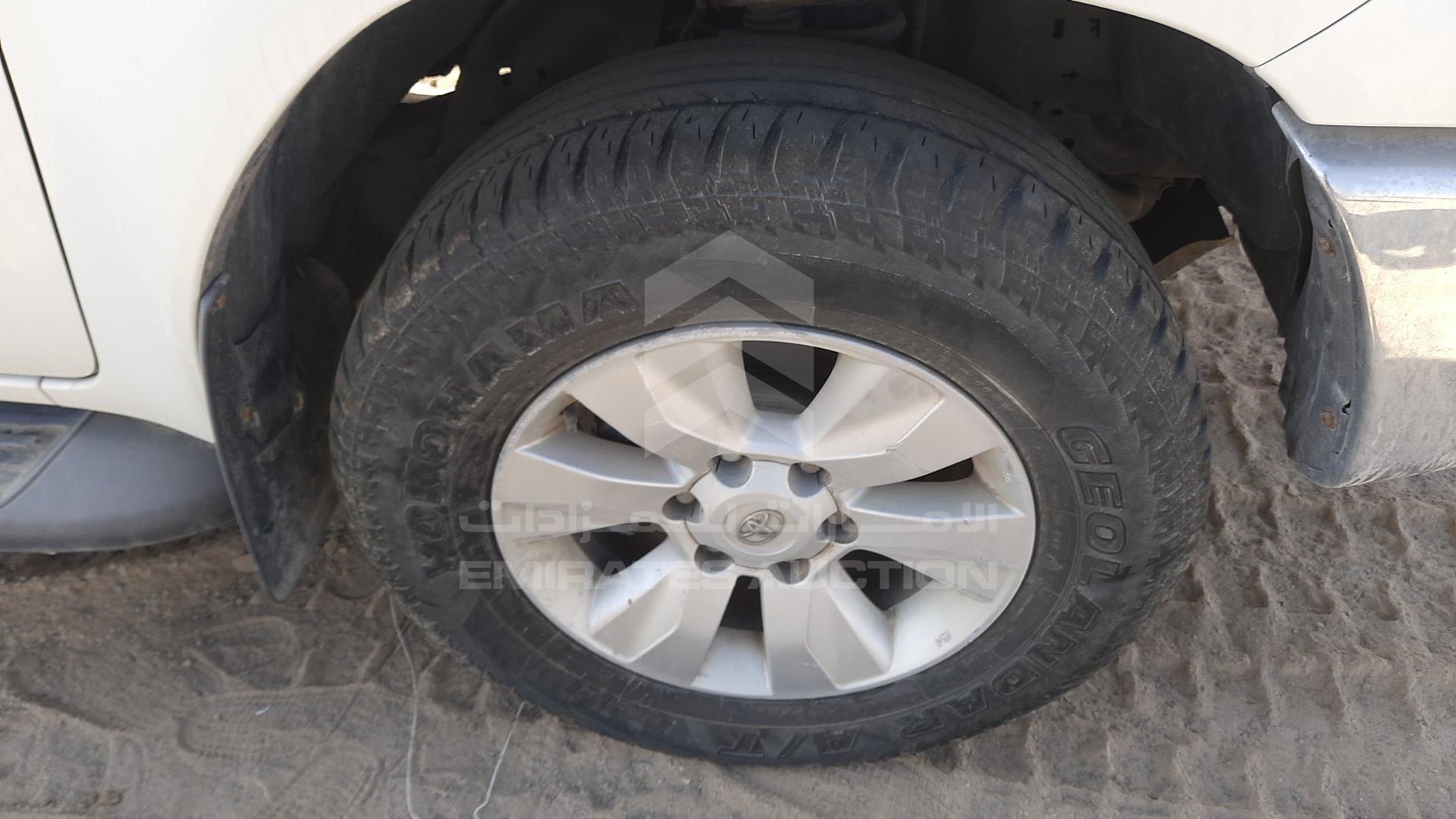 2016 TOYOTA HILUX VIN: MR0HX8CD8G1356830