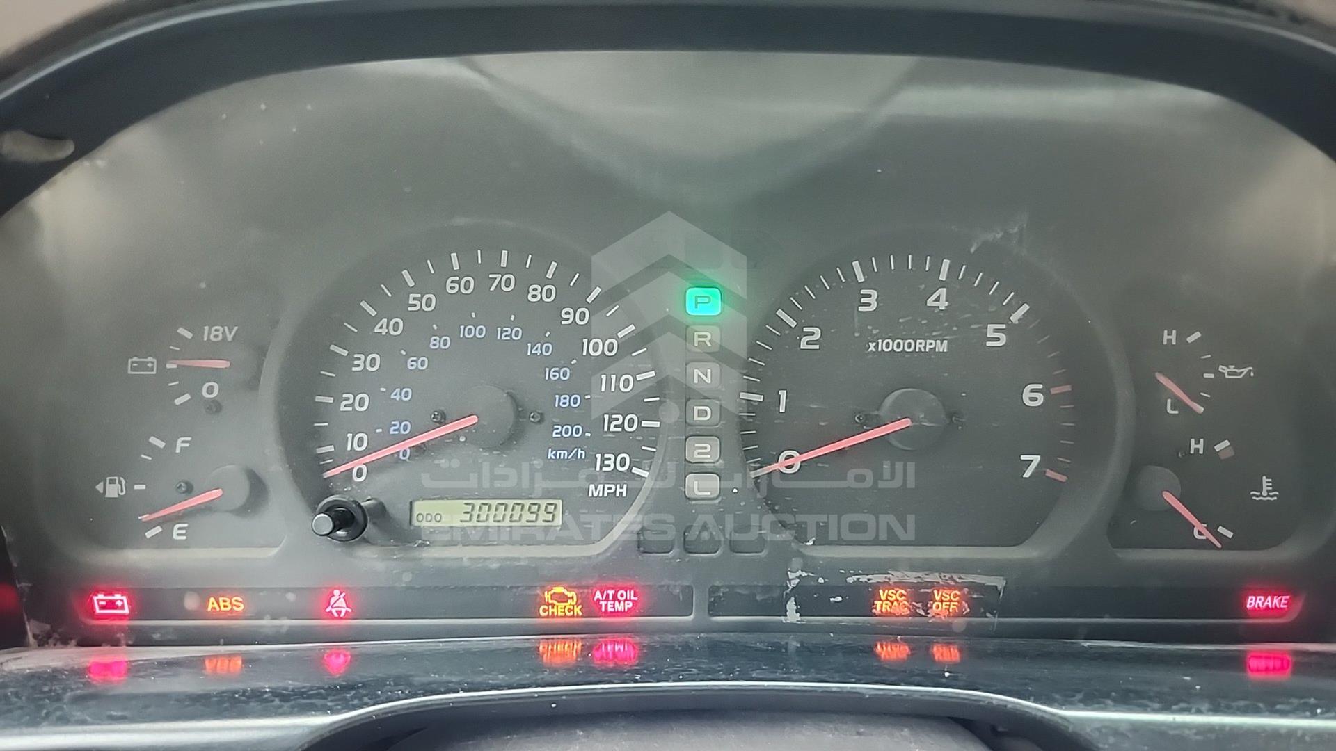 2001 TOYOTA LAND CRUISER VIN: JTEHT05J112007472