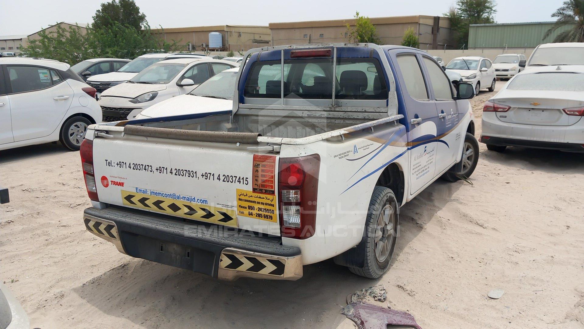 2015 ISUZU D-MAX VIN: MPAEL3317FT013569