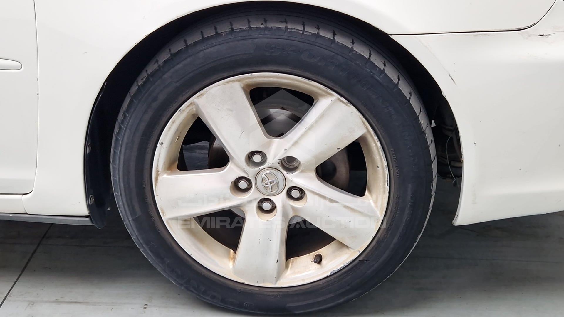 2004 TOYOTA CAMRY VIN: 4T1BE32K74U310490
