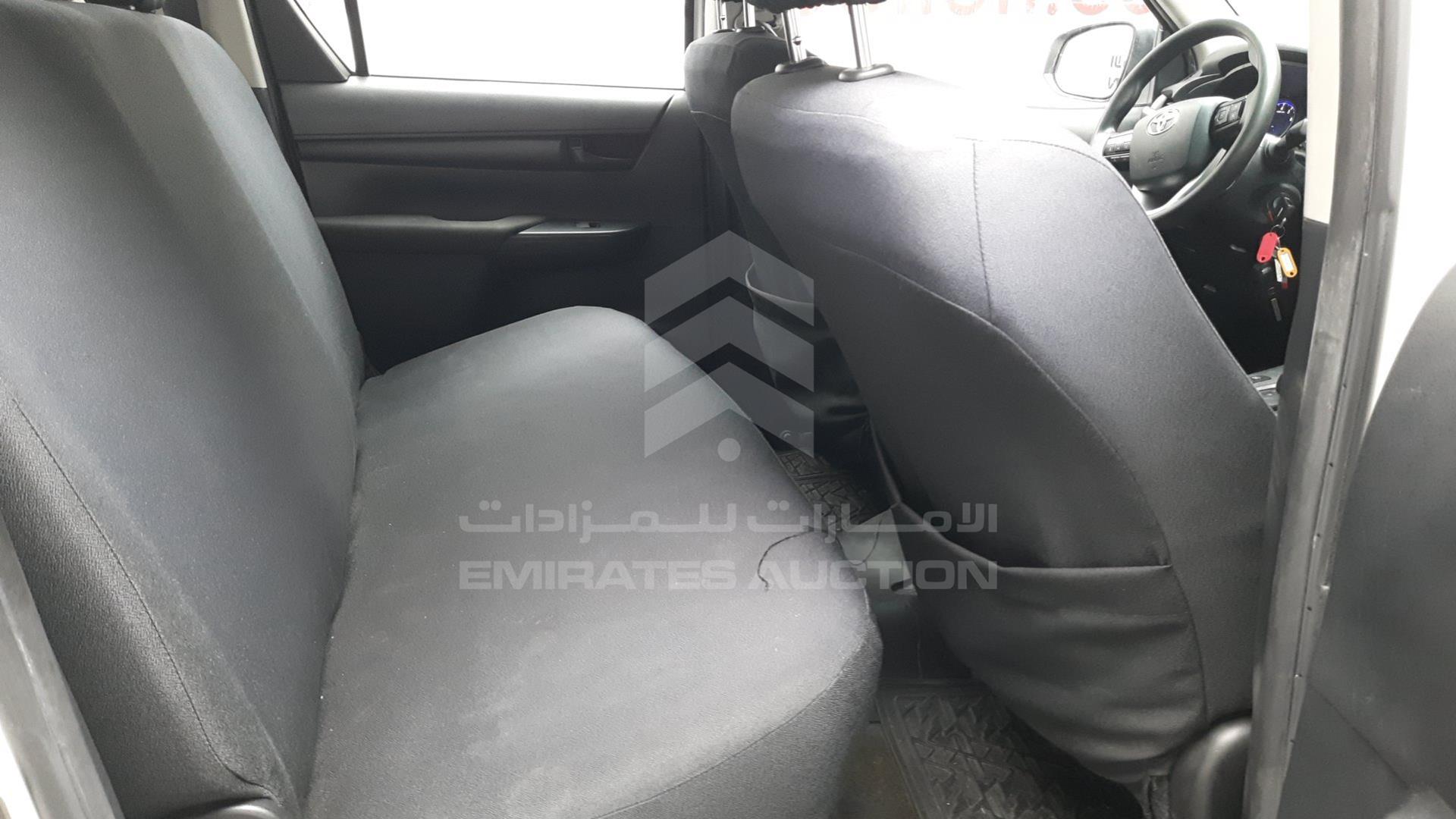 2019 TOYOTA HILUX VIN: MR0JX9CD8K4200480