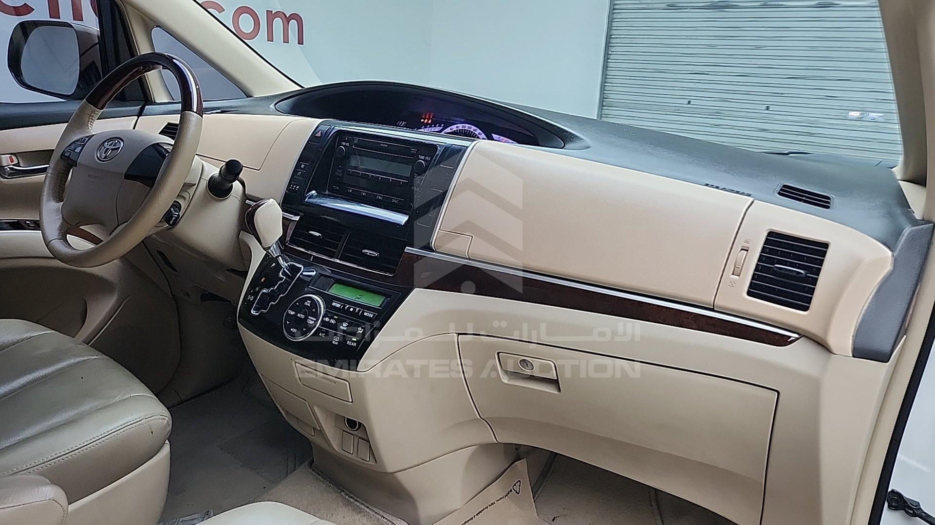2019 TOYOTA PREVIA VIN: JTNGE52M8K7175485