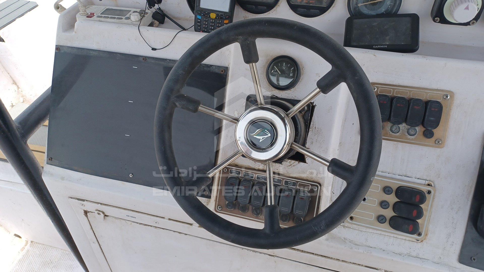 0 BOAT + TROLLEY --- VIN: AP13023