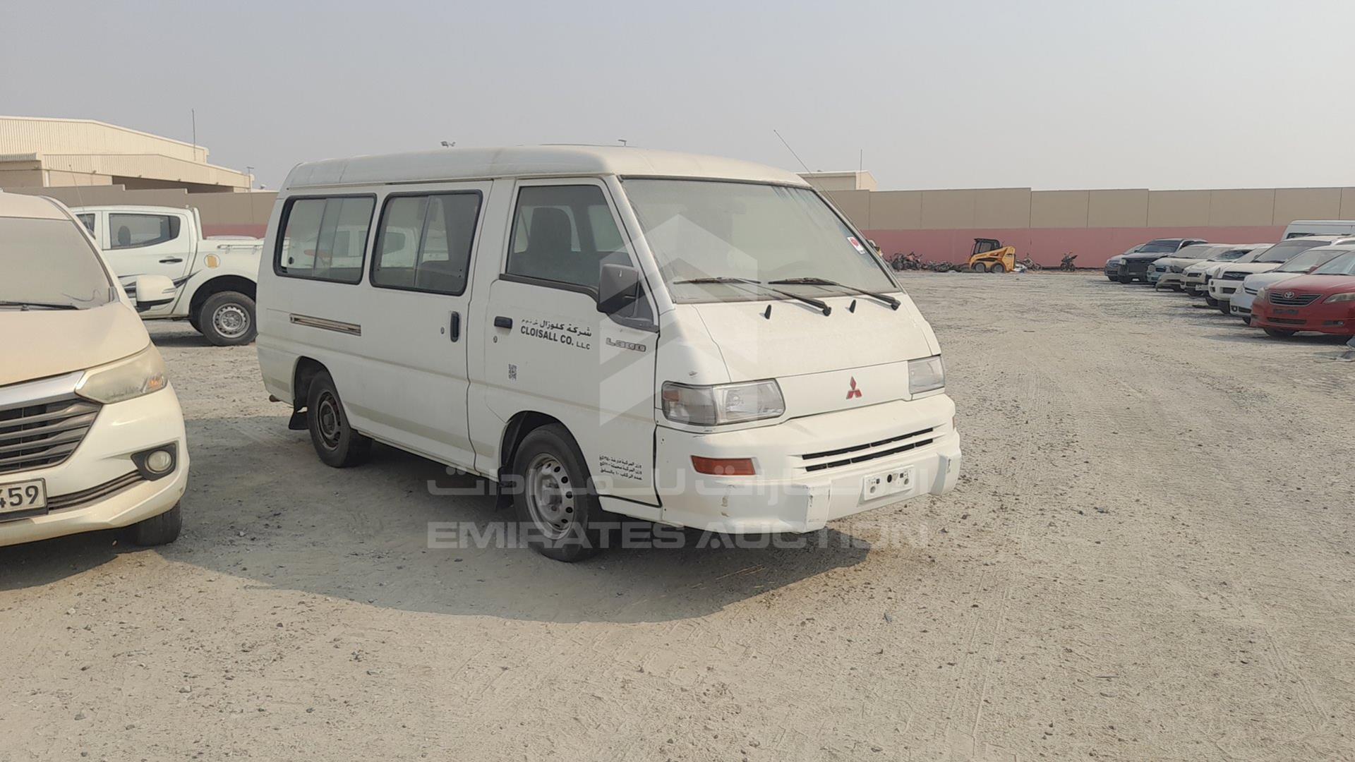 2013 MITSUBISHI L 300 VIN: JMYHNP13WDA701262