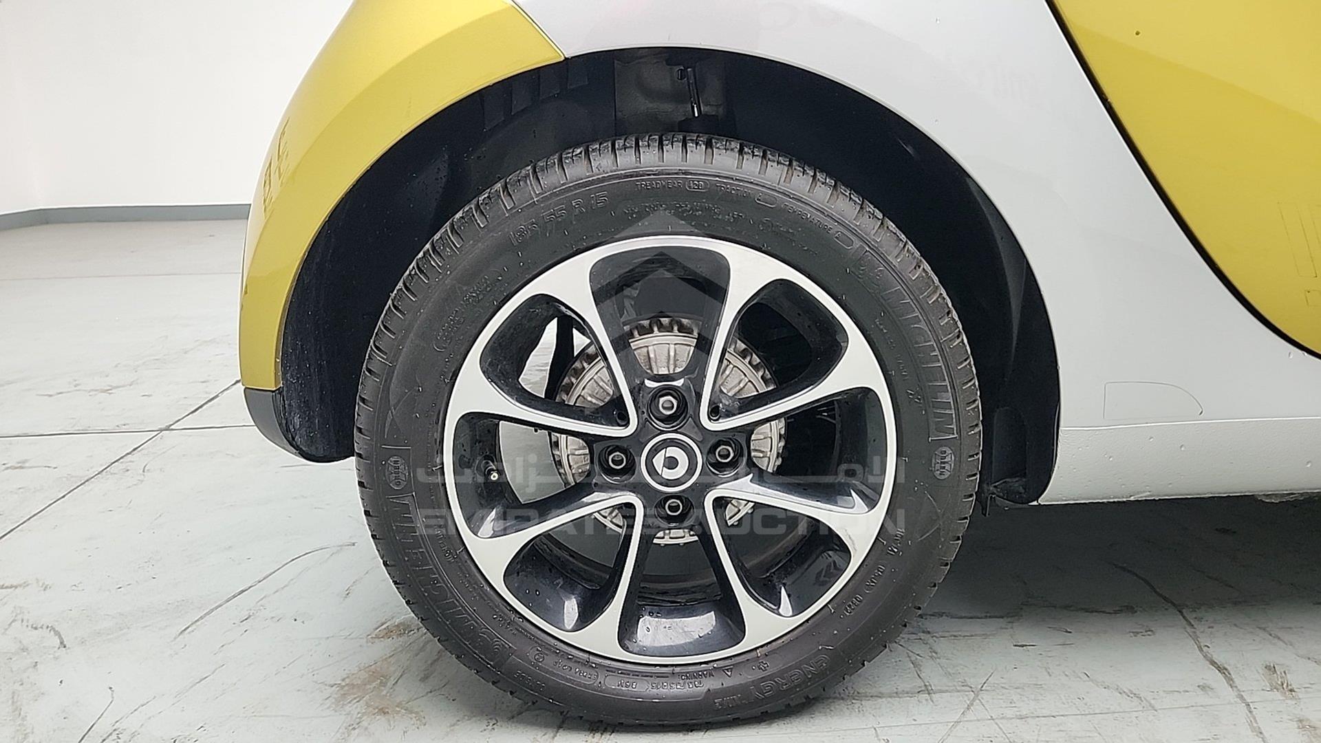 2016 SMART FORTWO VIN: WMEFJ5DA2GK071952