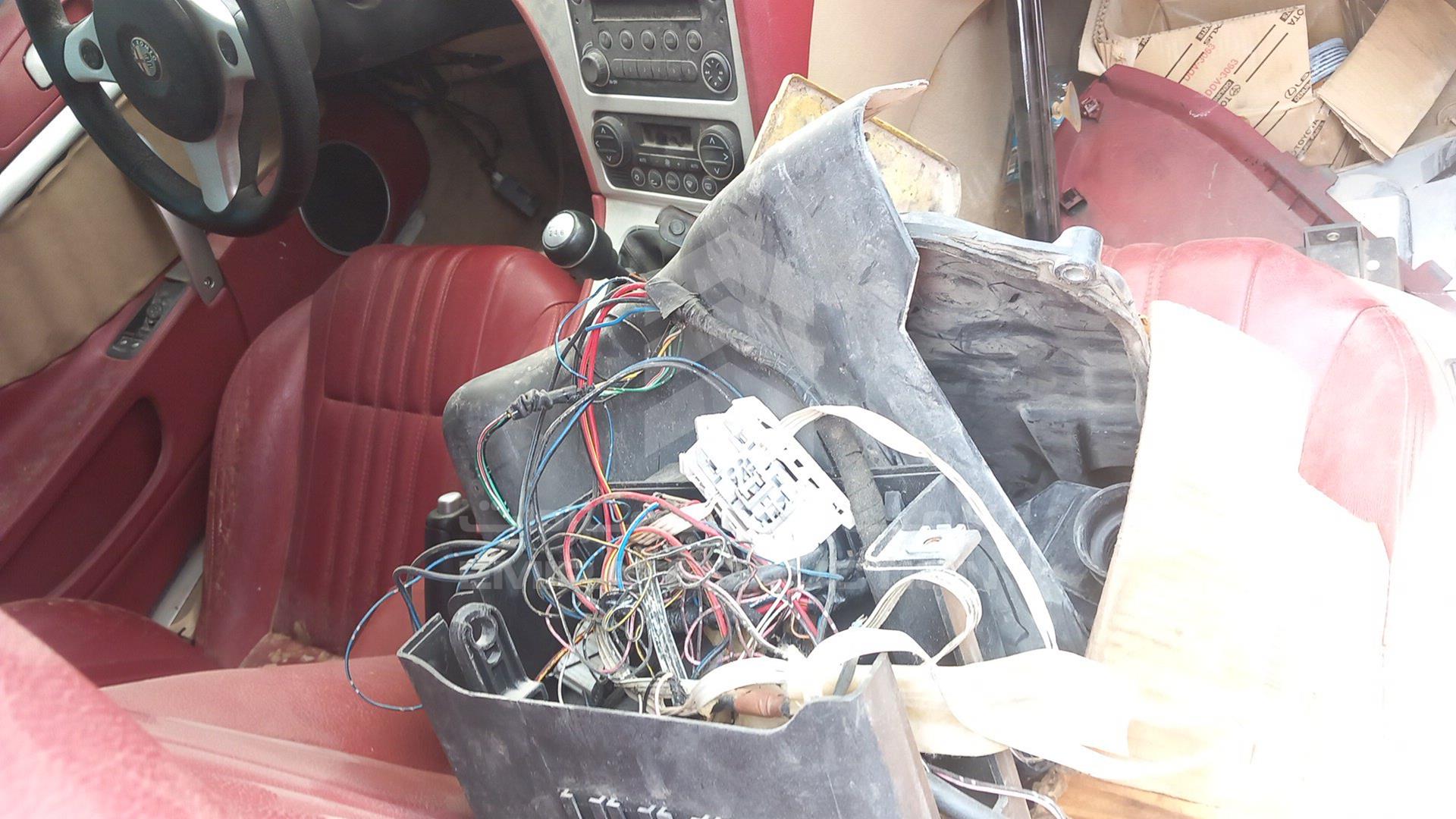 0 ALFA ROMEO --- VIN: ZAR93900005021104