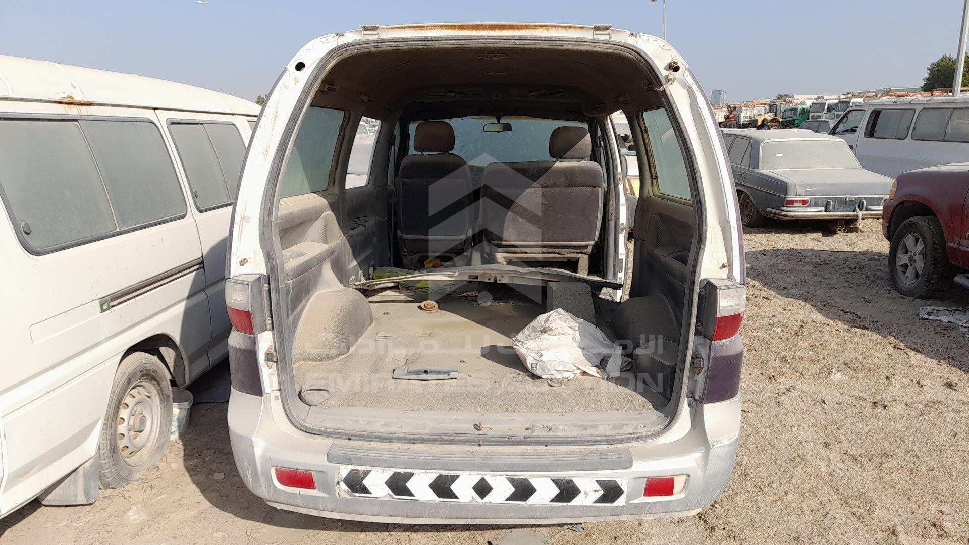 KMJWWH7W06U692581 - 2006 Hyundai H1 - #359616