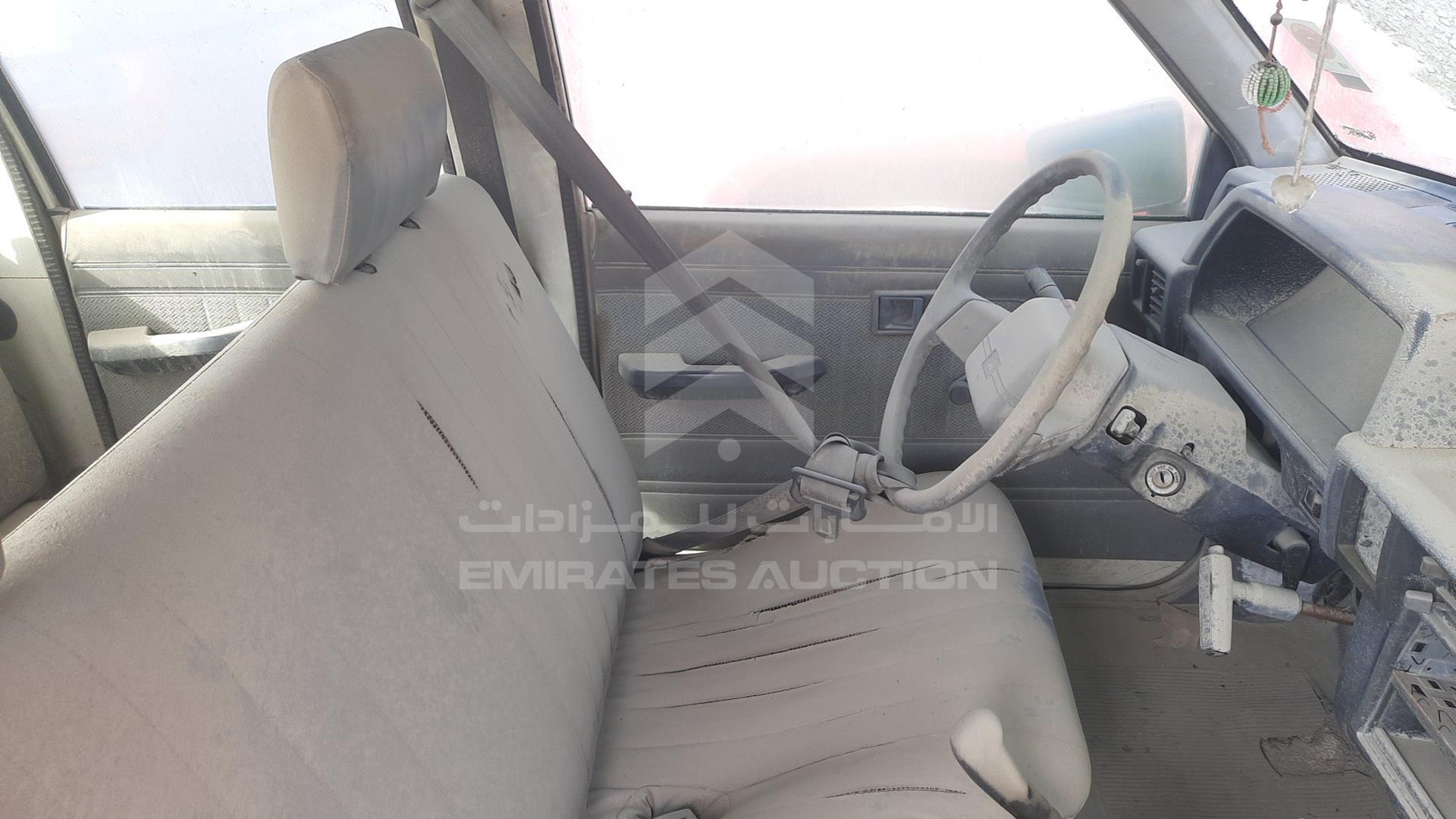 2001 MITSUBISHI L 200 VIN: JMYJNK1201P700268