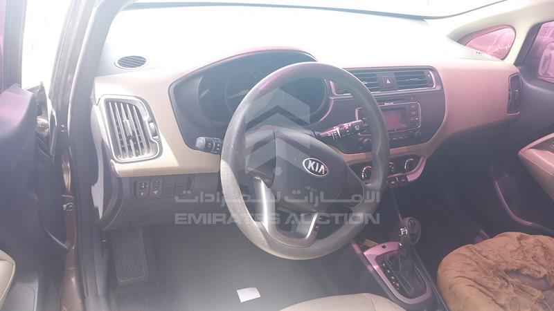 KNADN5120G6759204 Auction: EmiratesAuction Lot: 406093 KNADN5120G6759204 Kia Rio 2016 BROWN Photo 10