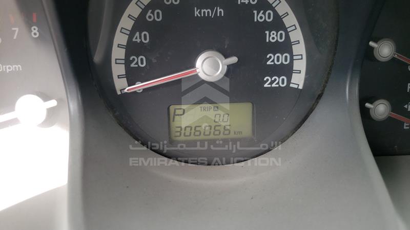 VIN: KNAJE553X67297006 Auction: EmiratesAuction Lot: 405242 VIN: KNAJE553X67297006 Kia Sportage 2006 -- Photo 2