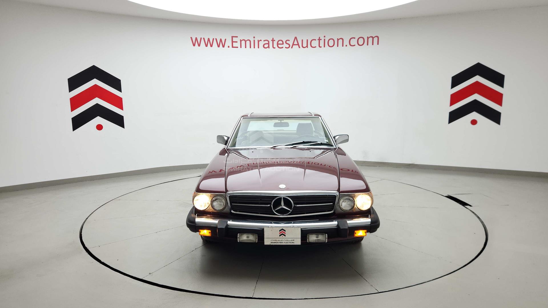 1987 MERCEDES SL 560 VIN: WDBBA48DXHA062949