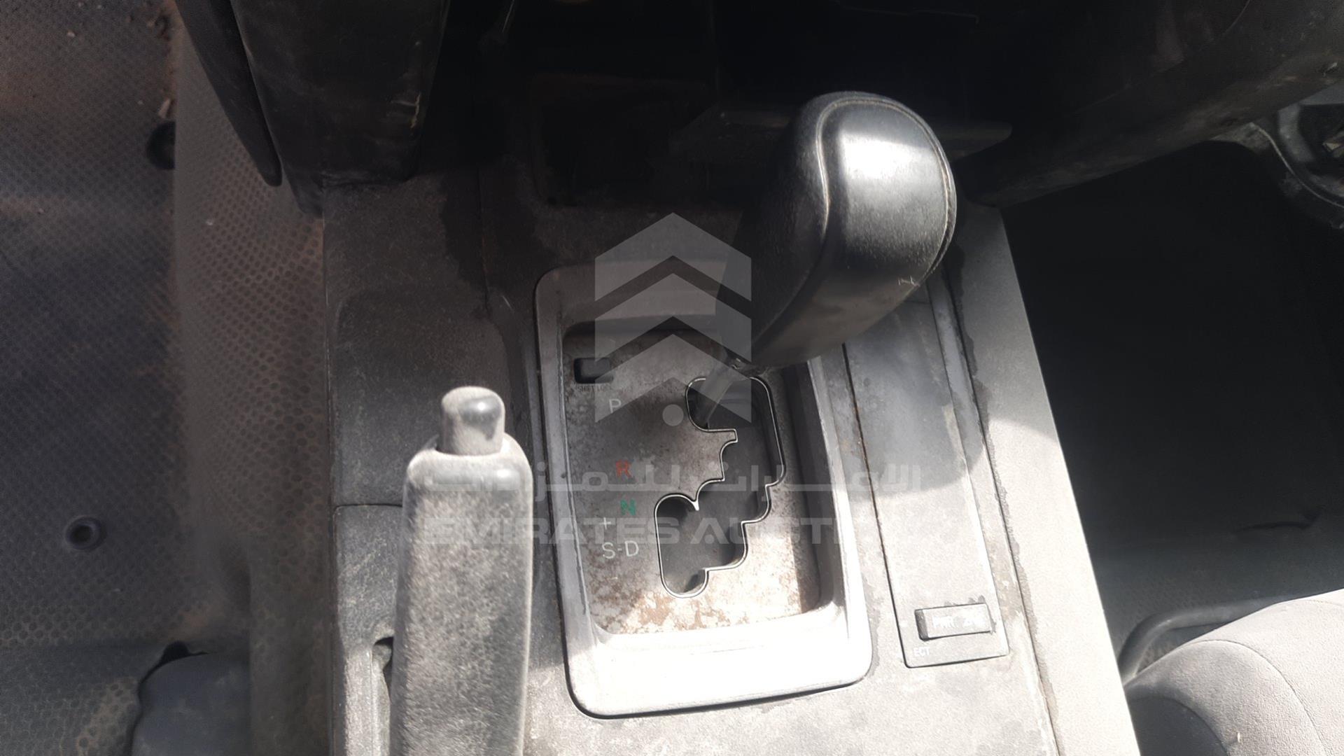 2011 TOYOTA LAND CRUISER VIN: JTMDU09J5B4034836