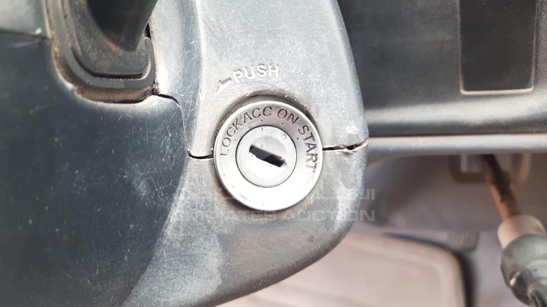 2003 TOYOTA HILUX VIN: JTFAG426530046248