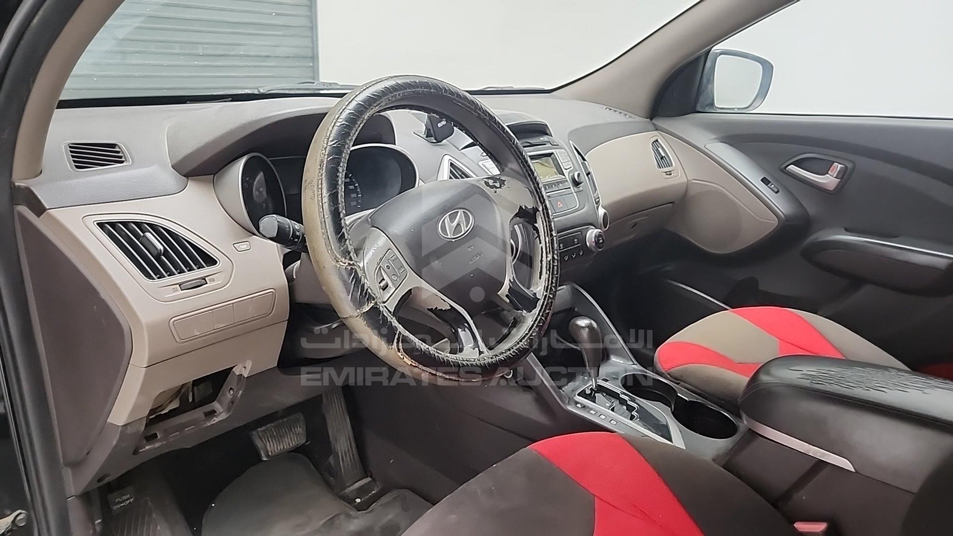 2013 HYUNDAI TUCSON VIN: KMHJT81BXDU630516