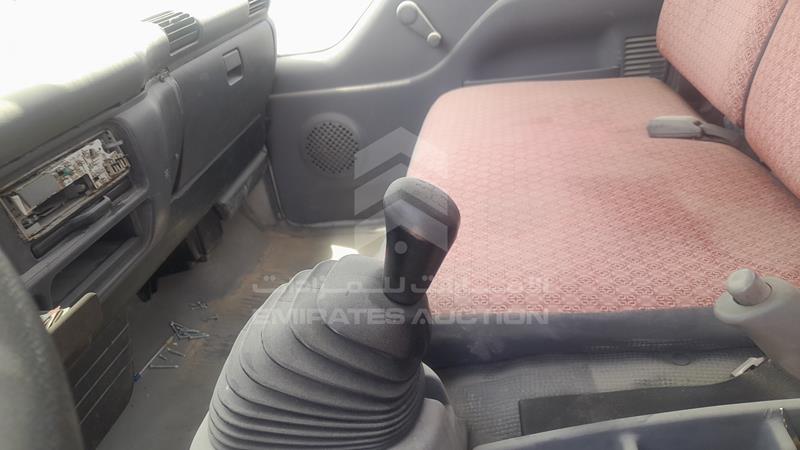 JAAKP34G987P20999 Auction: EmiratesAuction Lot: 409144 JAAKP34G987P20999 Isuzu NPR 2008 WHITE Photo 16