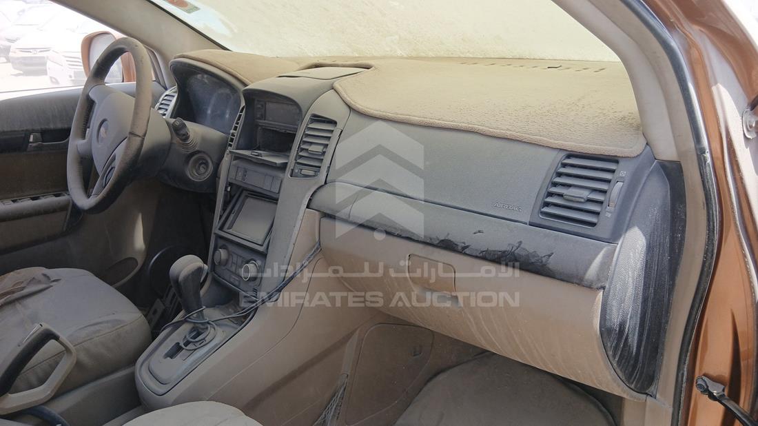 2008 Chevrolet Captiva — Front Right Passenger Dashboard View — Photo 24
