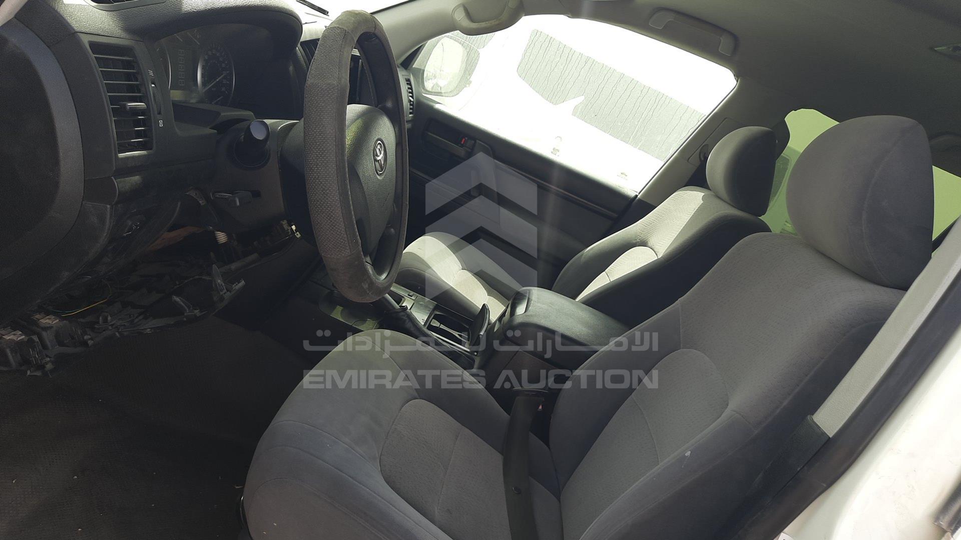 2011 TOYOTA LAND CRUISER VIN: JTMDU09J3B4033748