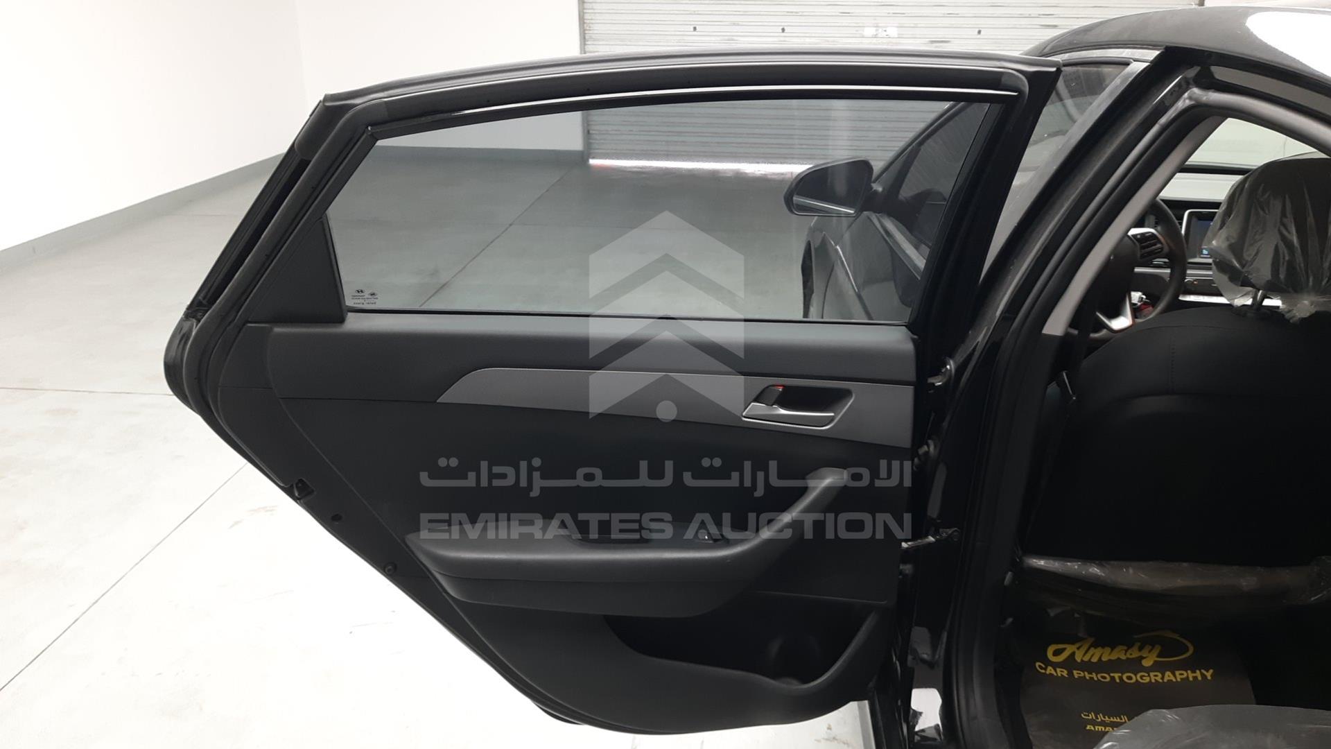 2019 HYUNDAI SONATA VIN: 5NPE24AF3KH786795
