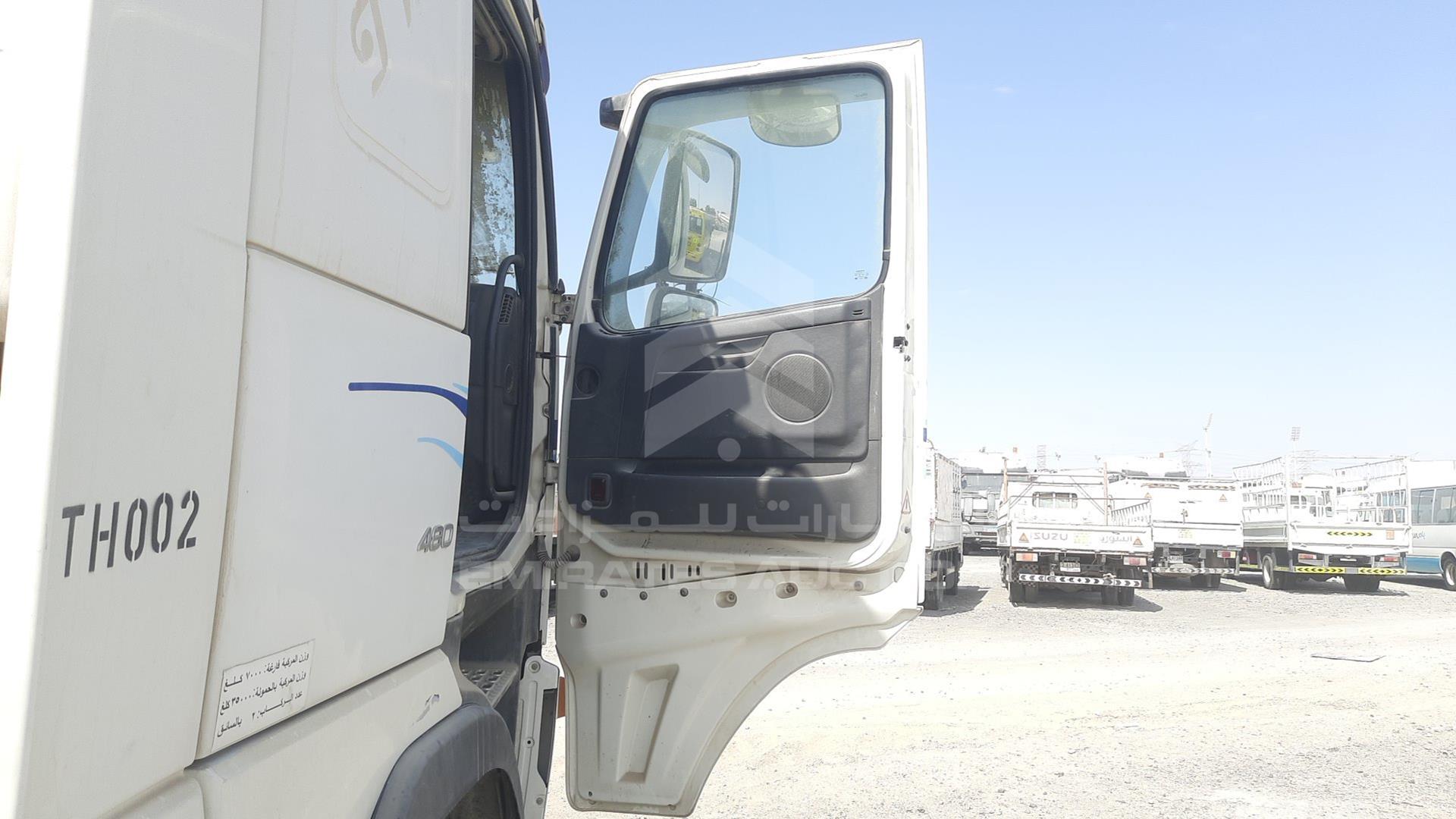 2008 VOLVO FH VIN: YV2ASW0A88B503341