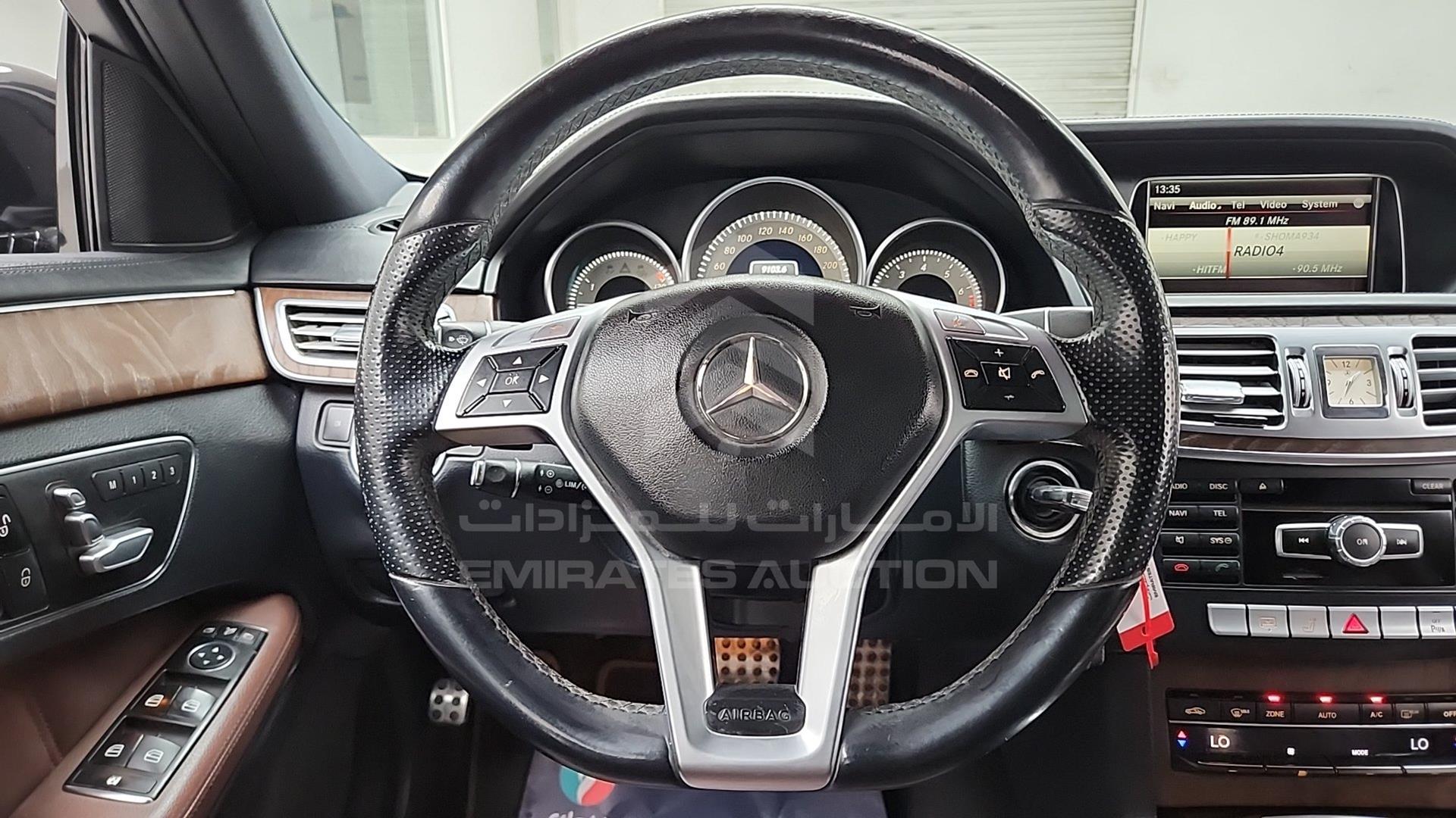 2014 MERCEDES E 300 VIN: WDDHF5FB5EA869417