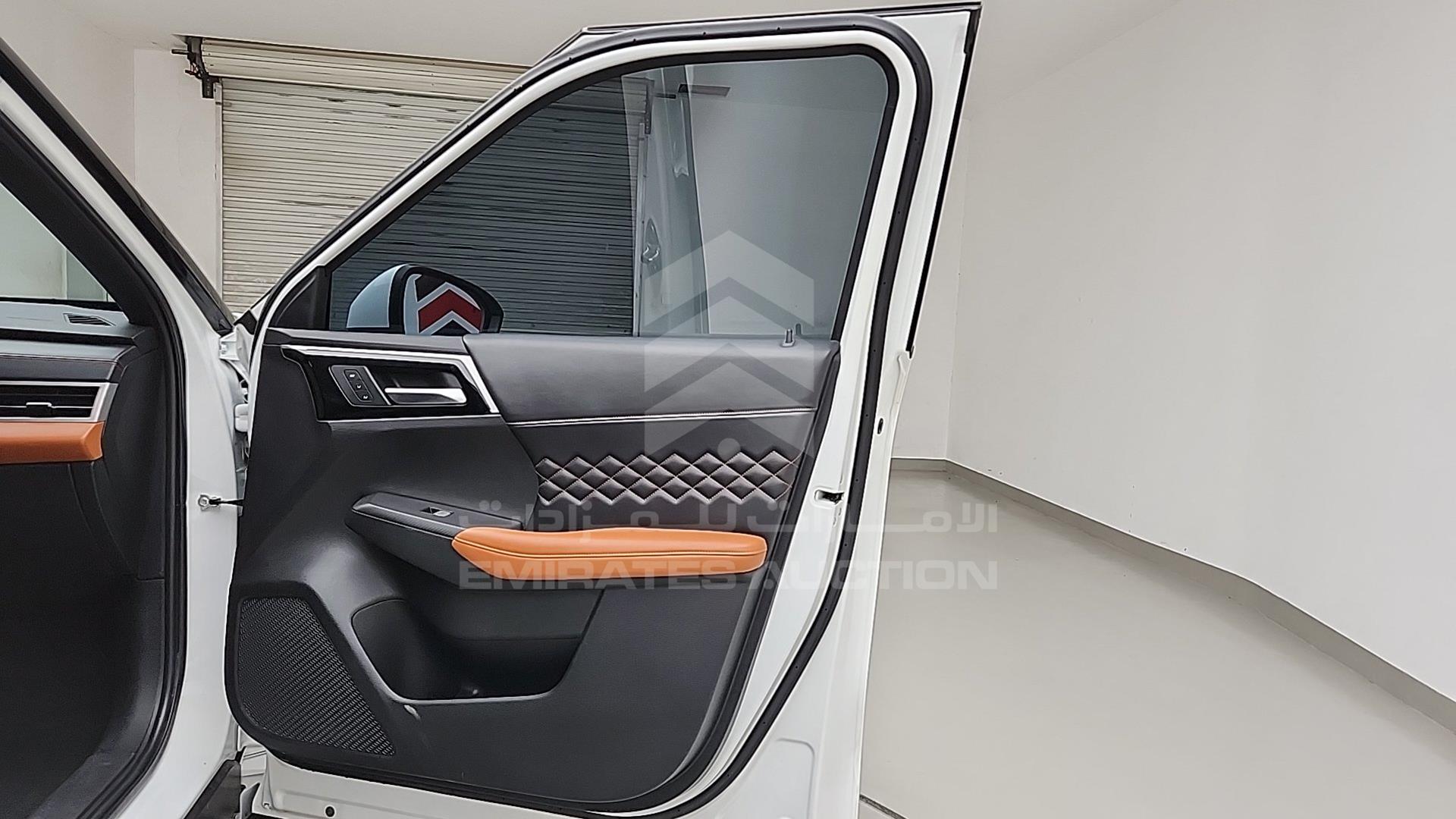 2023 MITSUBISHI OUTLANDER VIN: JE4M4Y181PZ707676