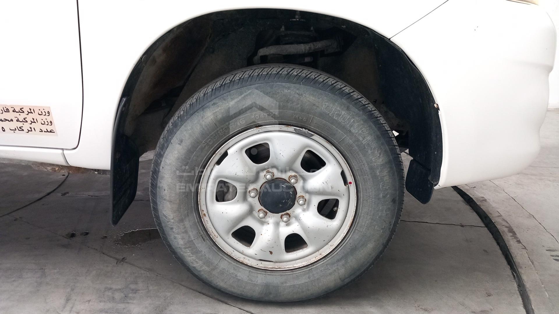 2013 TOYOTA HILUX VIN: MR0FX22G0D1359913