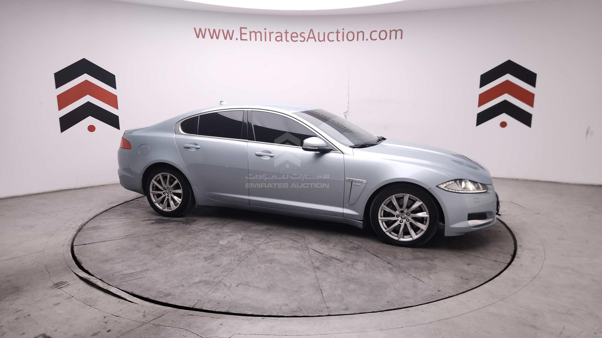 2013 JAGUAR XF VIN: SAJAA05A3D8S74353