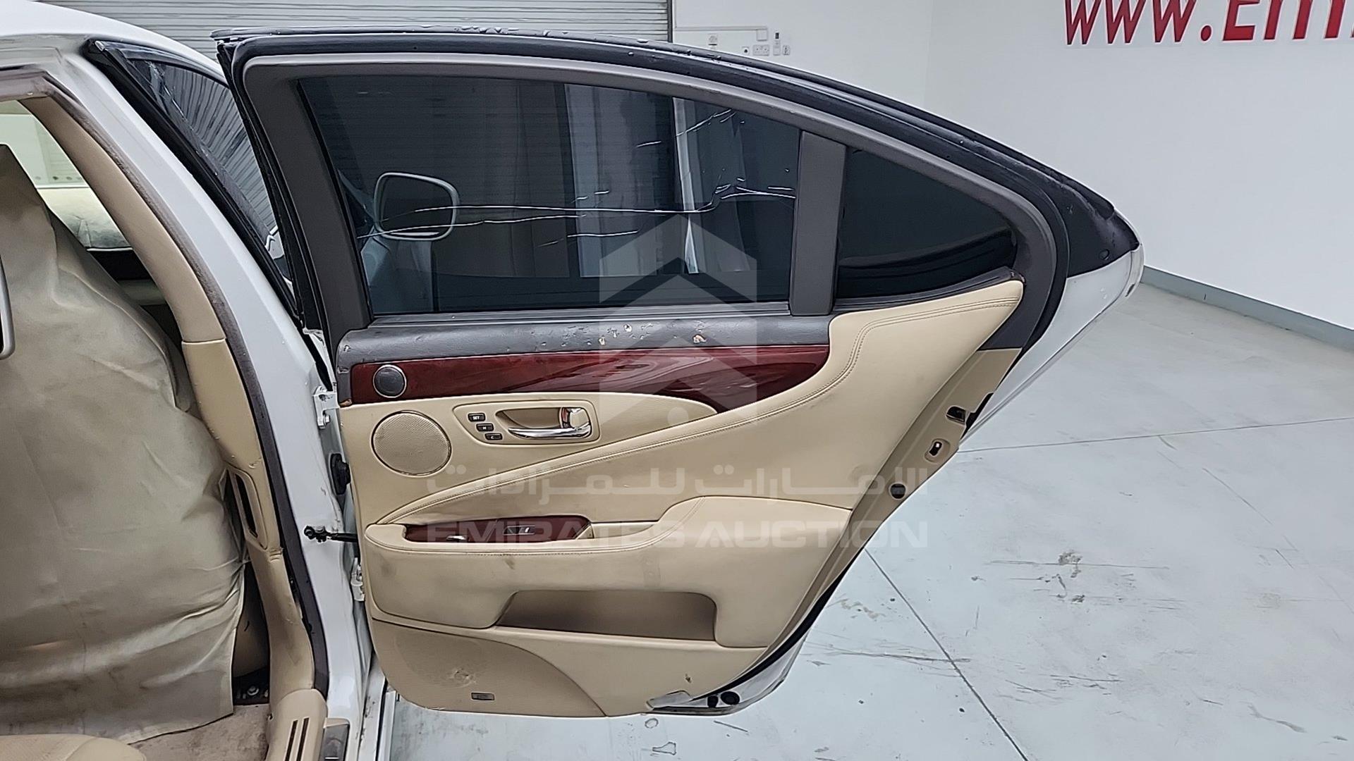 2009 LEXUS LS 460 VIN: JTHBM46F595085349