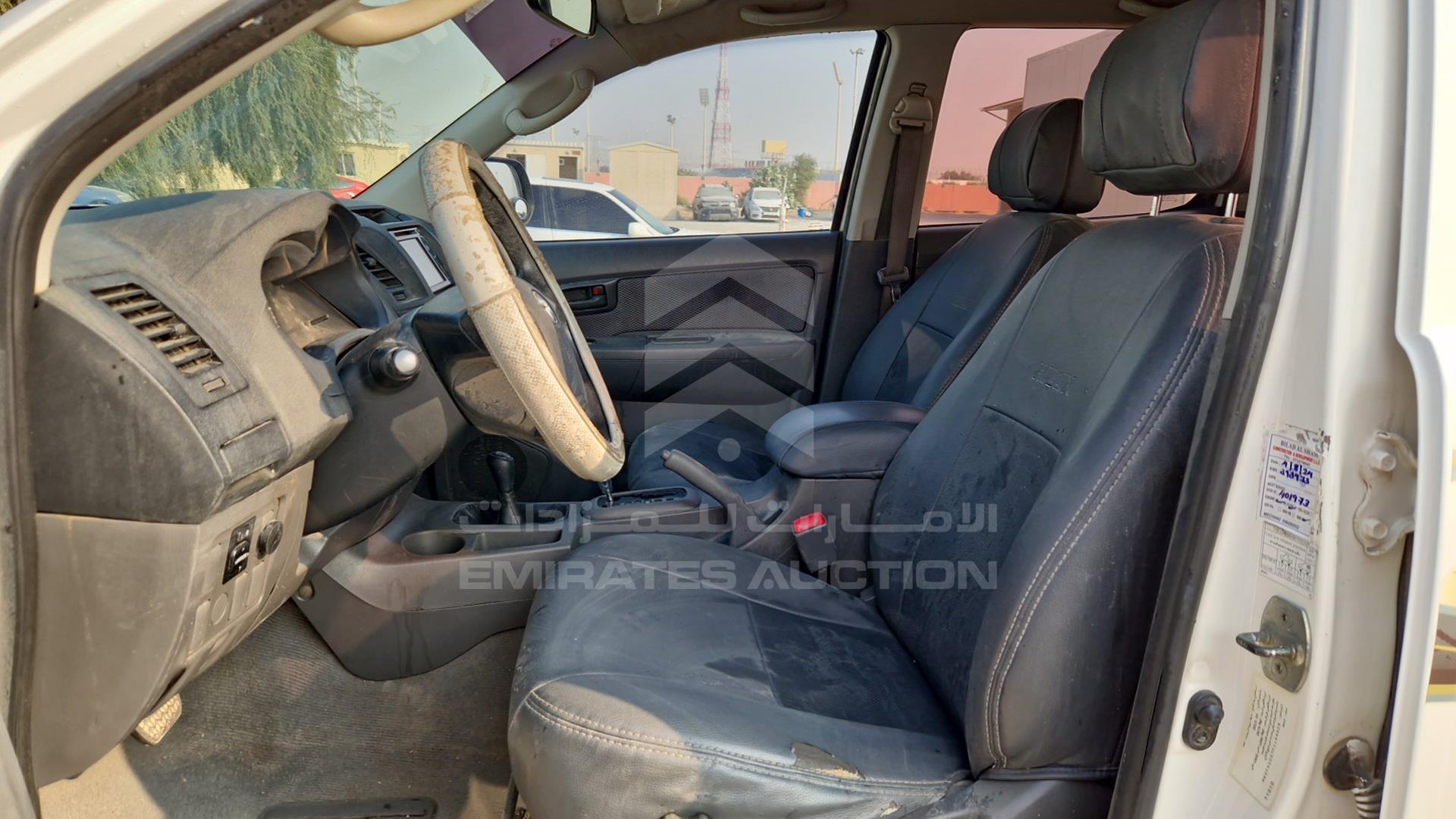 2015 TOYOTA HILUX VIN: MR0FX22G7F1144029