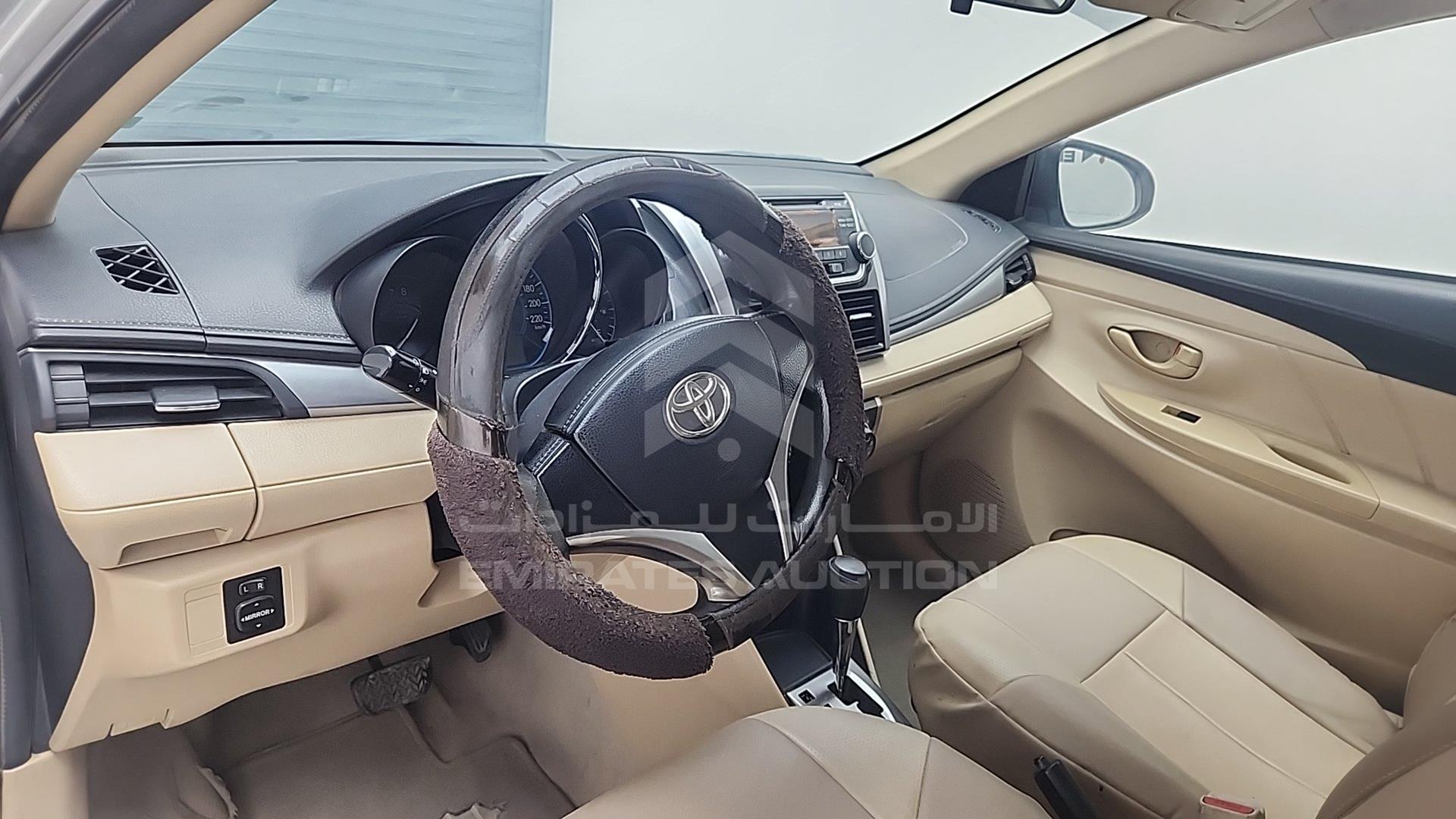 2015 TOYOTA YARIS VIN: MHFBT9F38F6037670