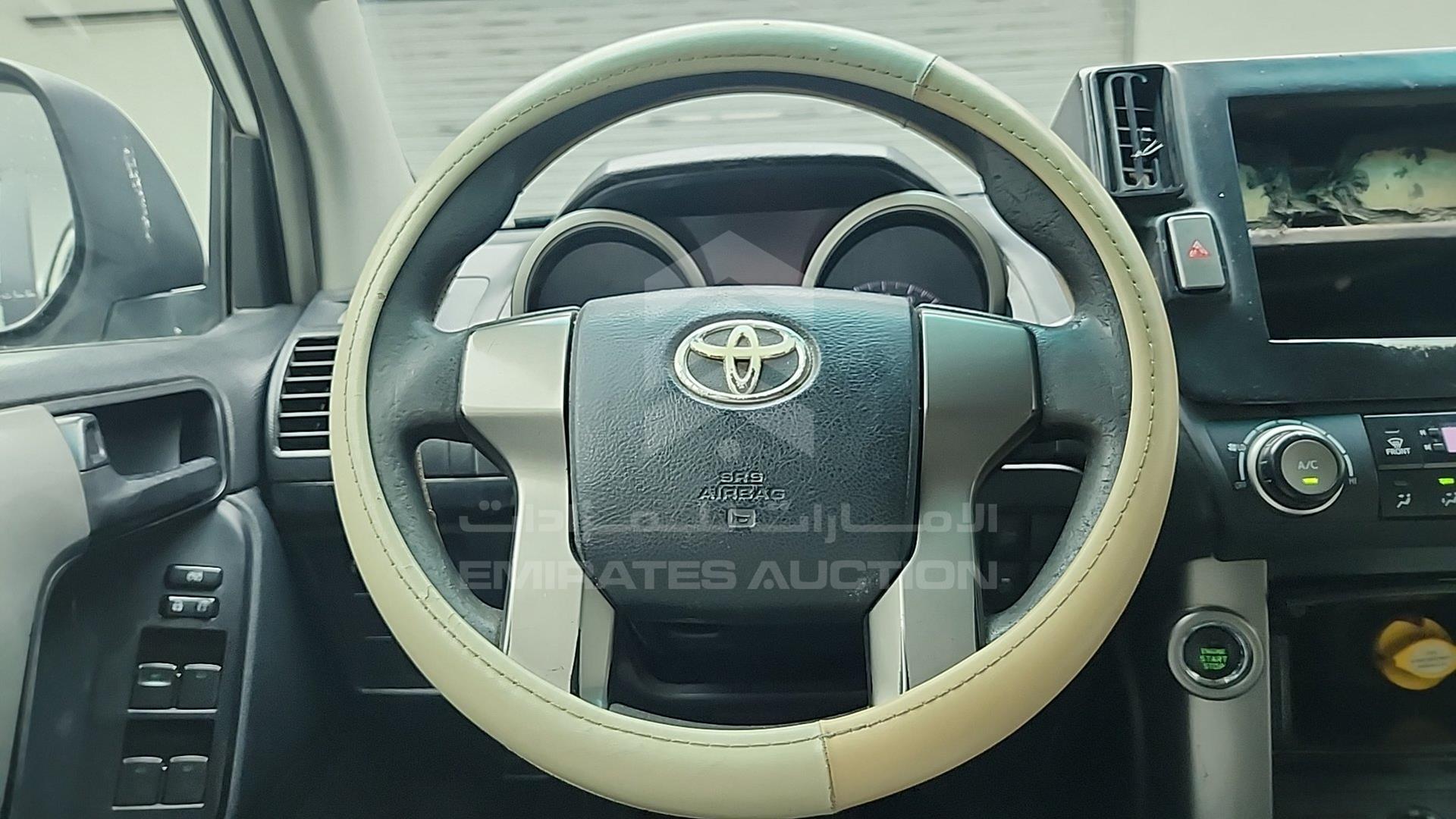 2011 TOYOTA PRADO VIN: JTEJU9FJ9B5018625
