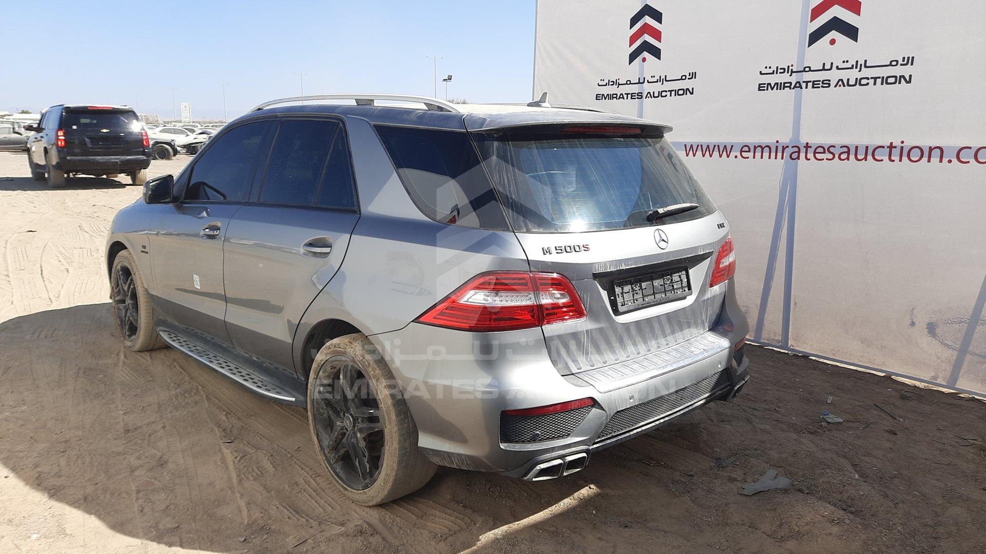0 MERCEDES ML 500 VIN: WDCDA7DB7DA123811