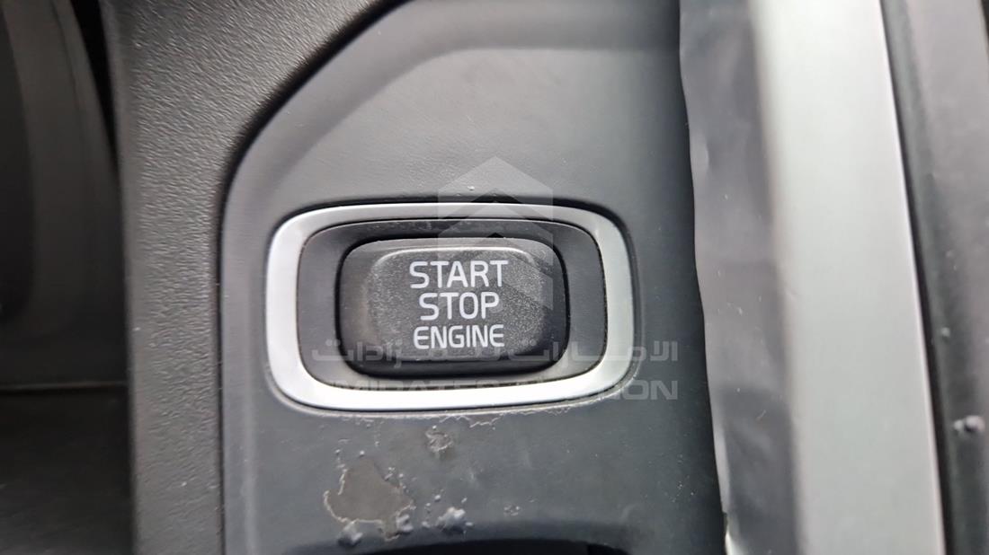 2011 Volvo XC 60 — Keys — Photo 4