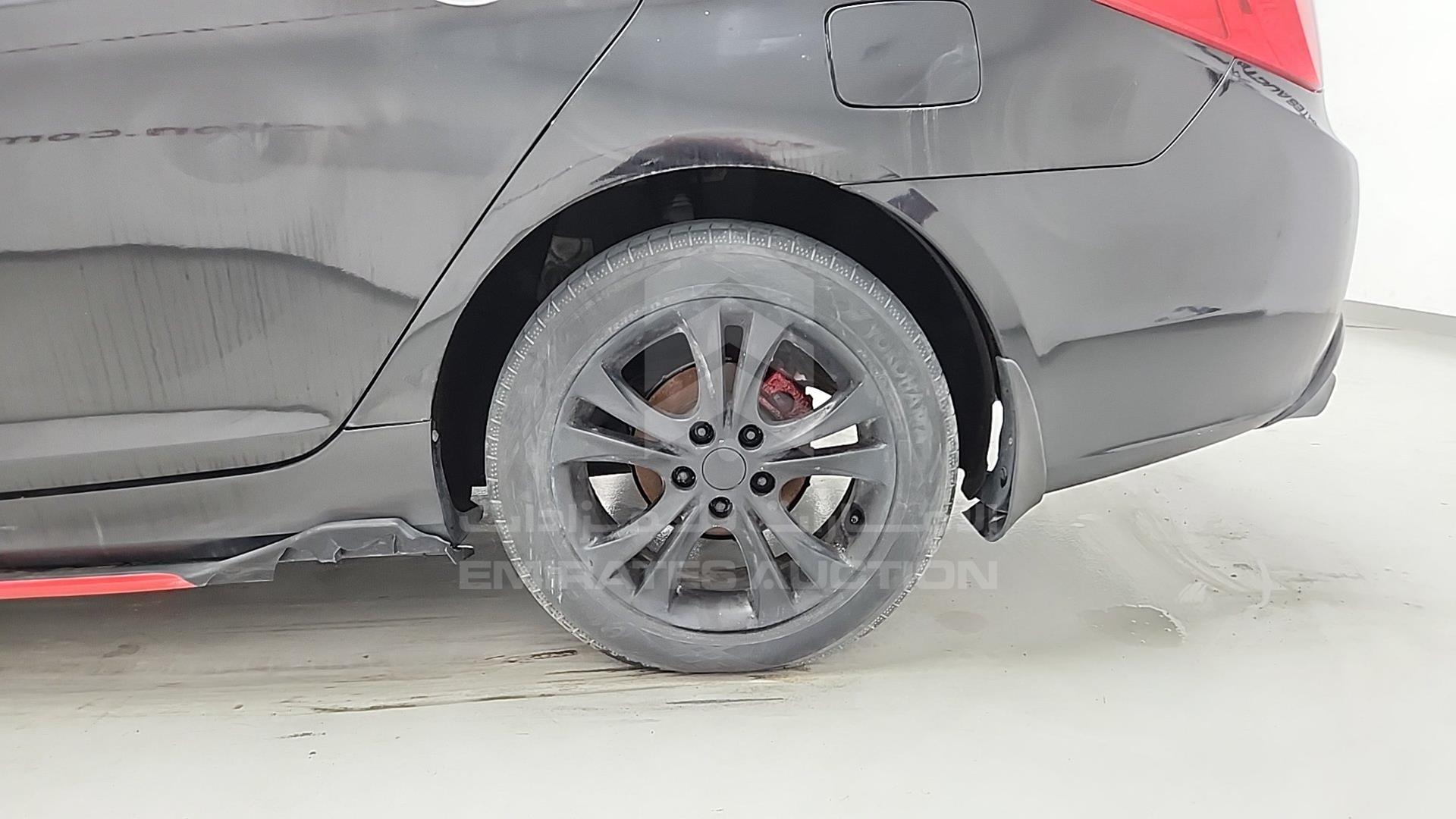 2012 HYUNDAI SONATA VIN: KMHEB41C0CA288080