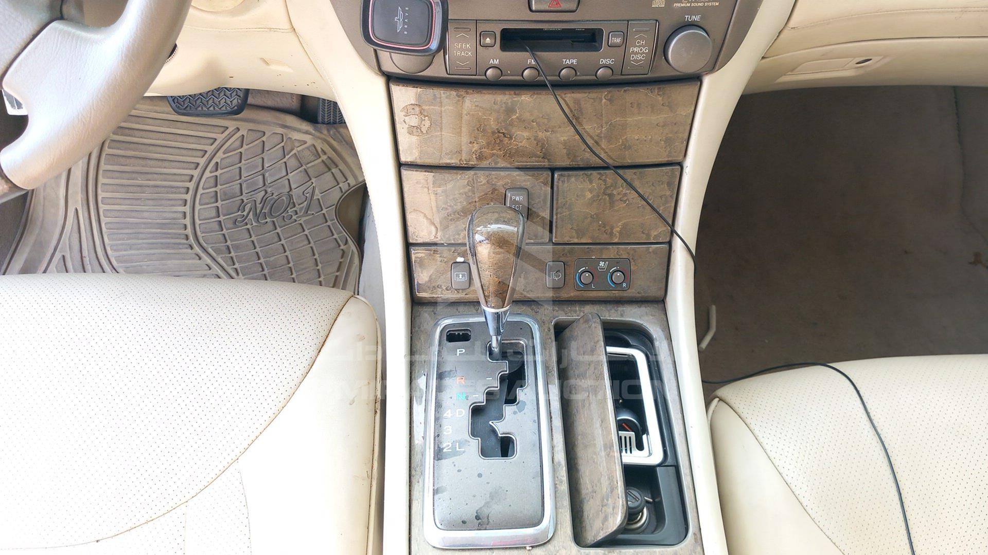 2003 LEXUS LS 430 VIN: JTHBN30F630092539
