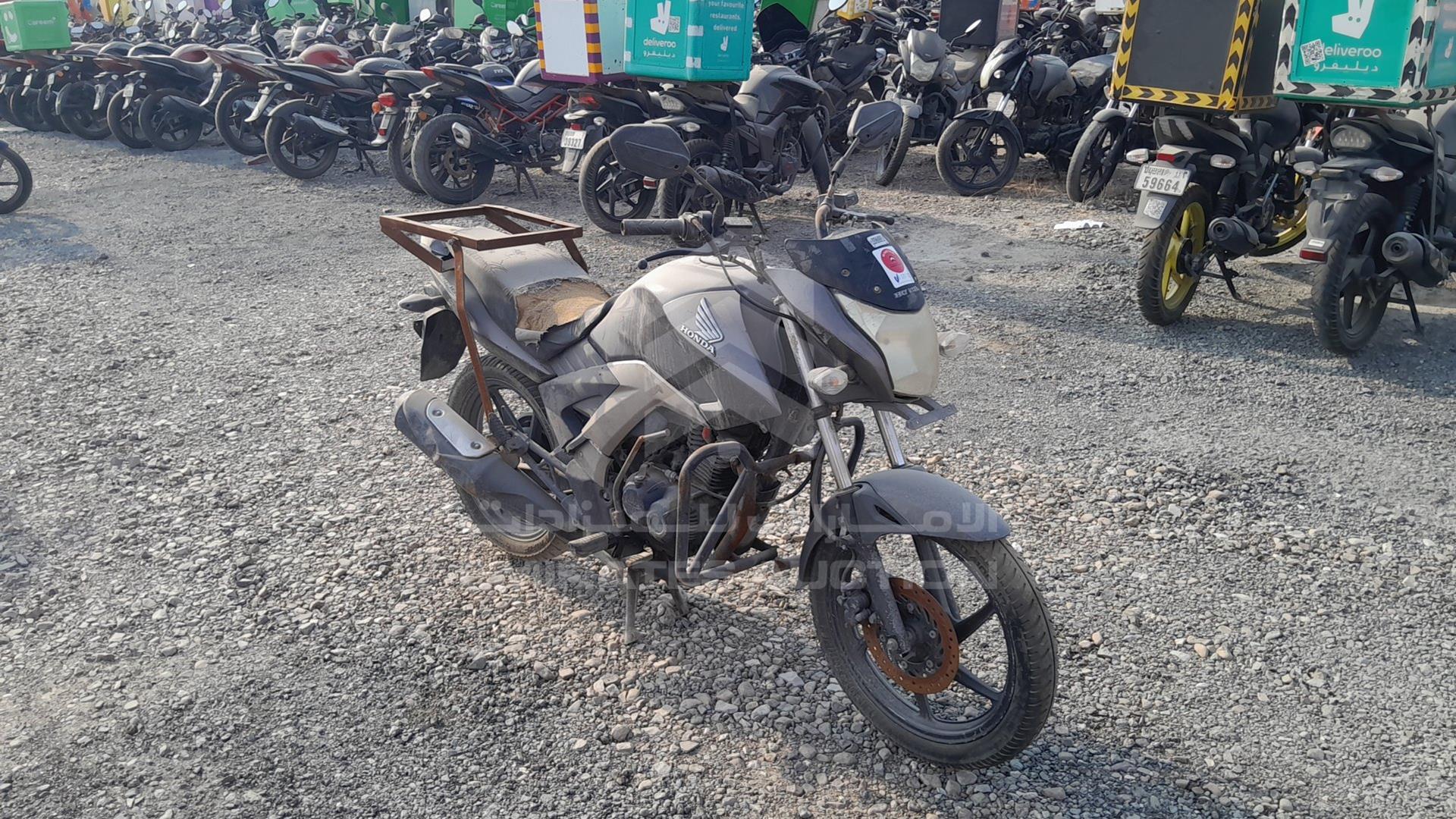 2015 HONDA UNICORN VIN: ME4KC202JF8011843