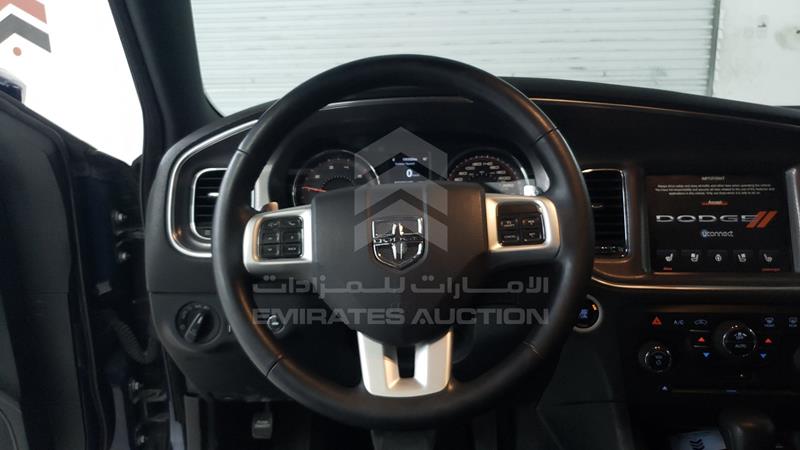VIN: 2C3CDXCT3EH333185 Auction: EmiratesAuction Lot: 347999 2C3CDXCT3EH333185 Dodge Charger 2014 BLUE Photo 13