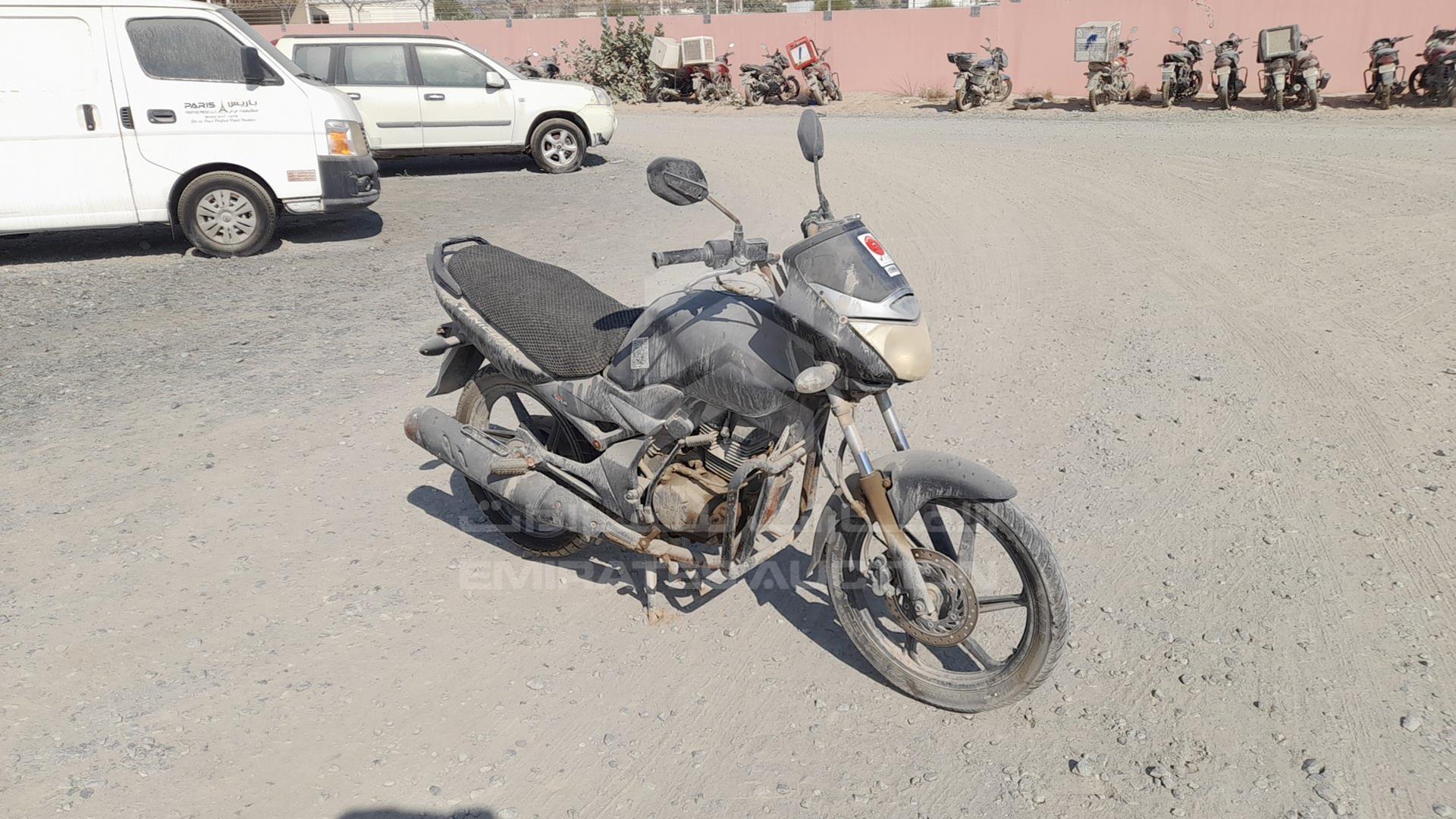 2014 HONDA UNICORN VIN: ME4KC09CME8857003