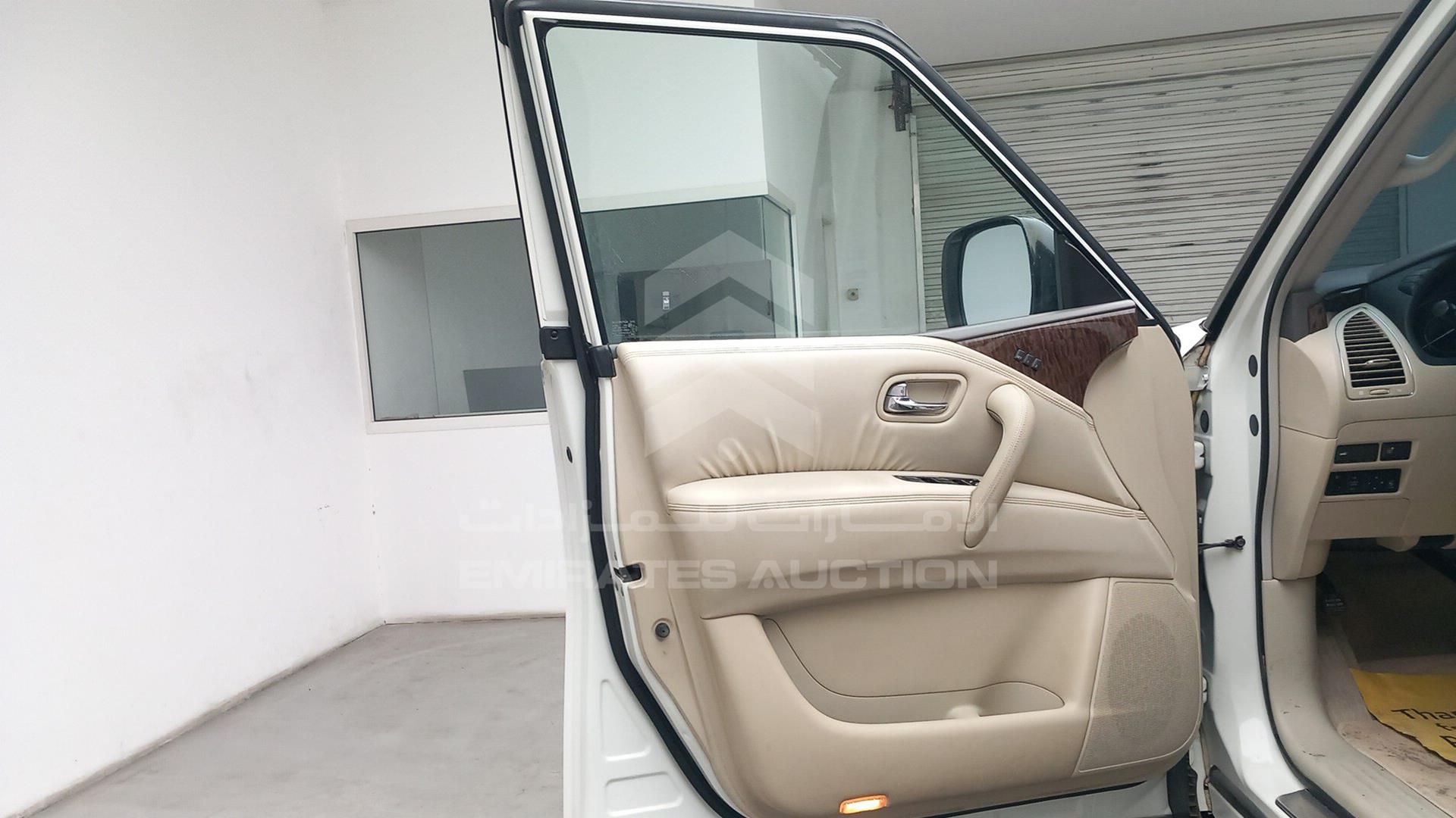 2011 NISSAN PATROL VIN: JN8AY25Y2B9010099
