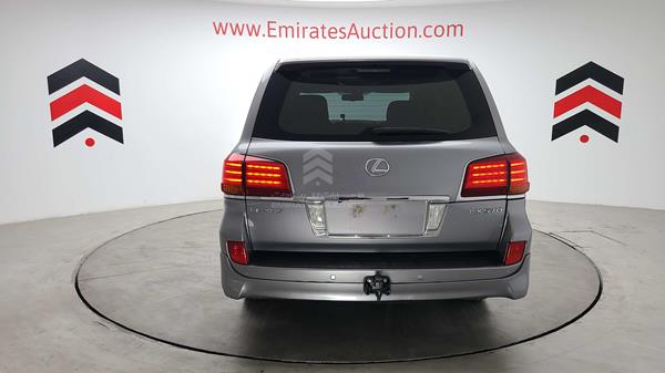 JTJHY00W3A4043674 Lexus LX 570