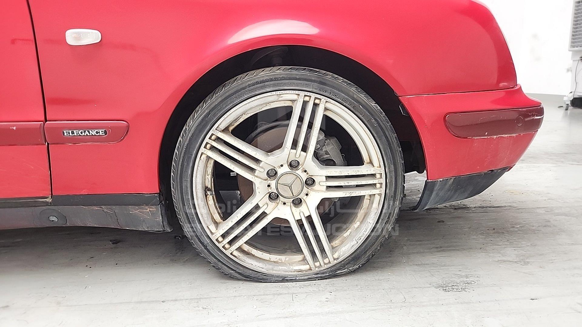 1999 MERCEDES CLK 230 VIN: WDB2083471F055560
