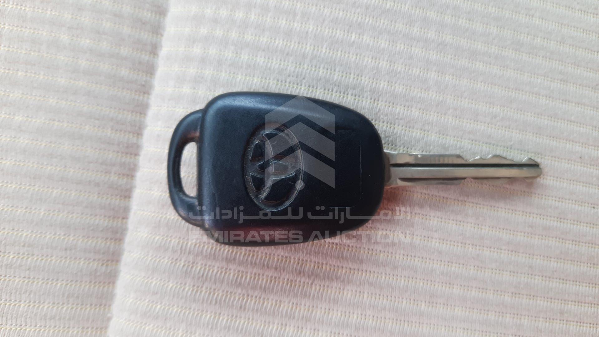2016 TOYOTA YARIS VIN: MR2KW9F38G1099175